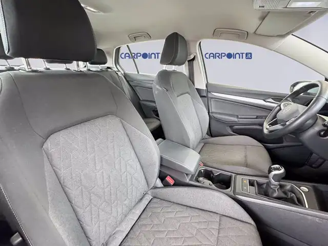Volkswagen Golf view 8