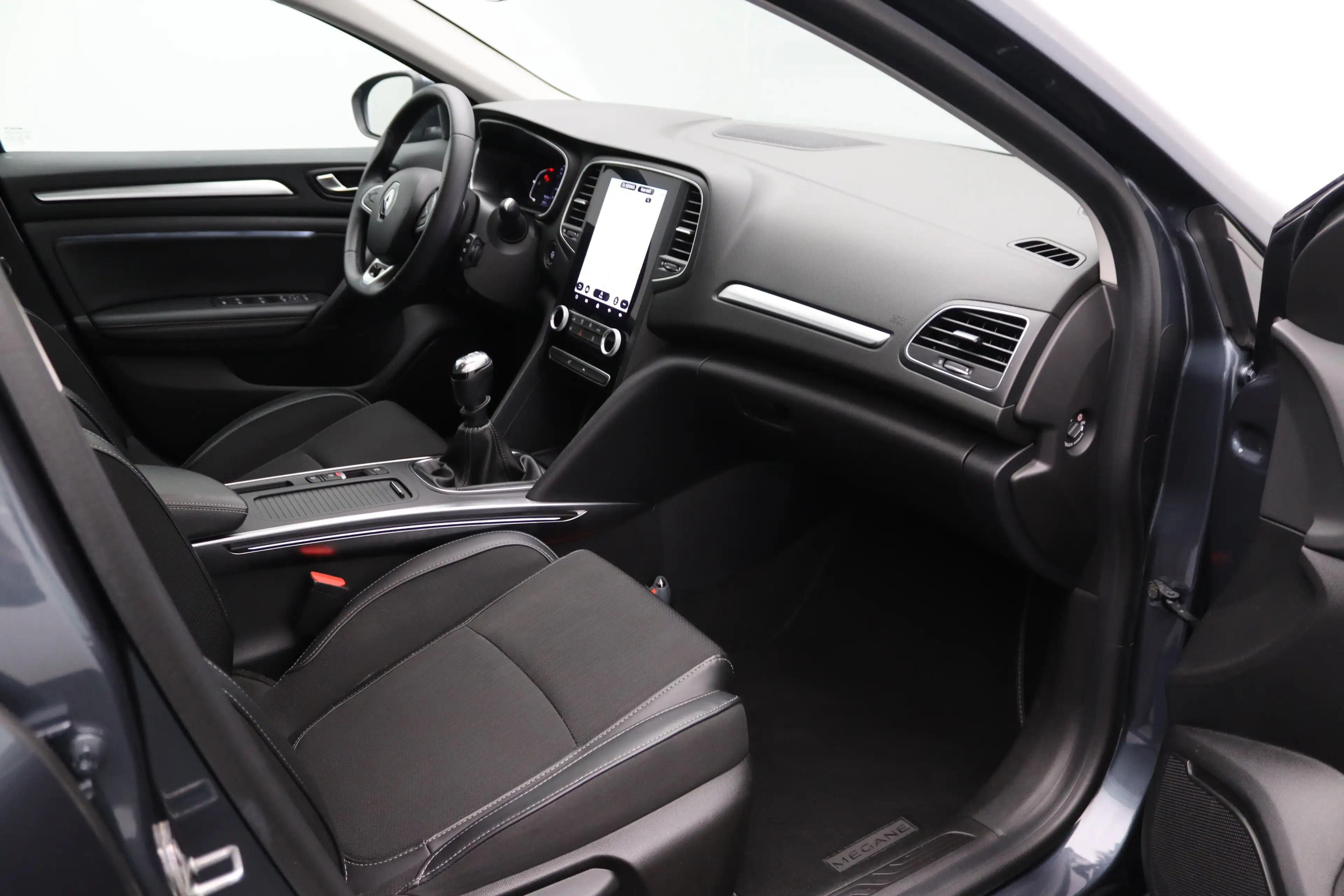 Renault Megane Estate 1.3 TCe 140 Techno | Achterbank in delen ne — photo 14