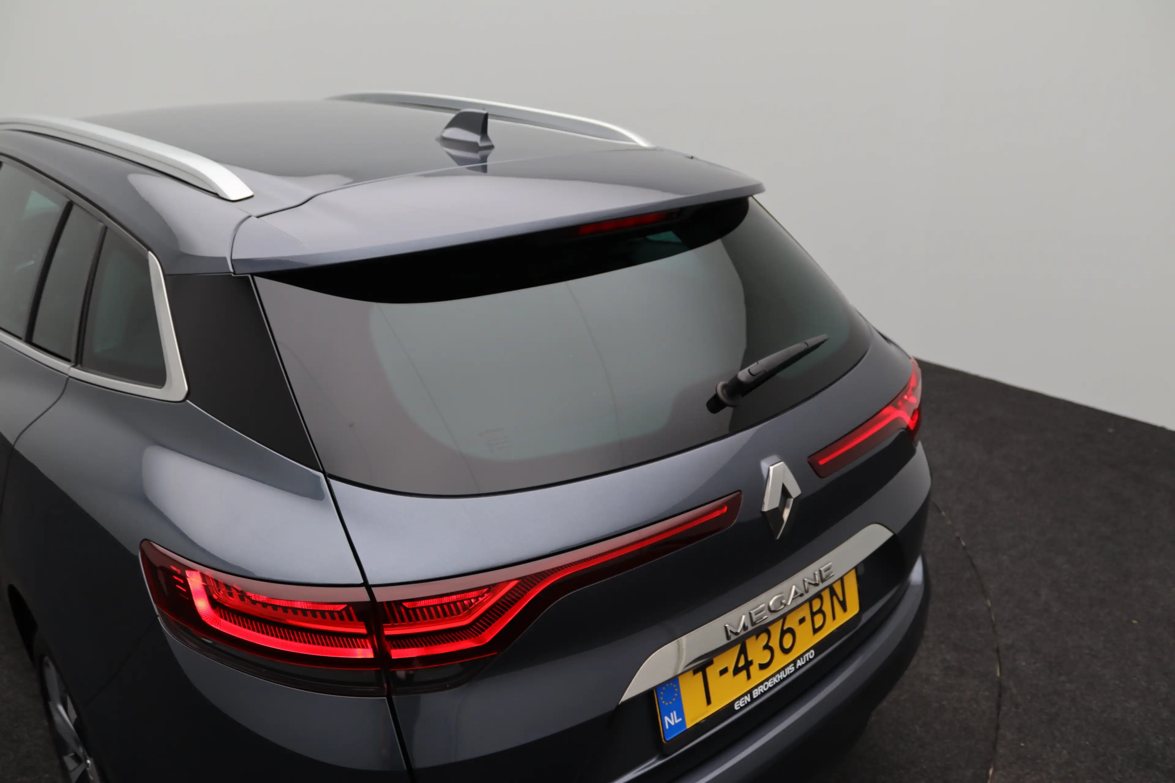 Renault Megane Estate 1.3 TCe 140 Techno | Achterbank in delen ne — photo 7