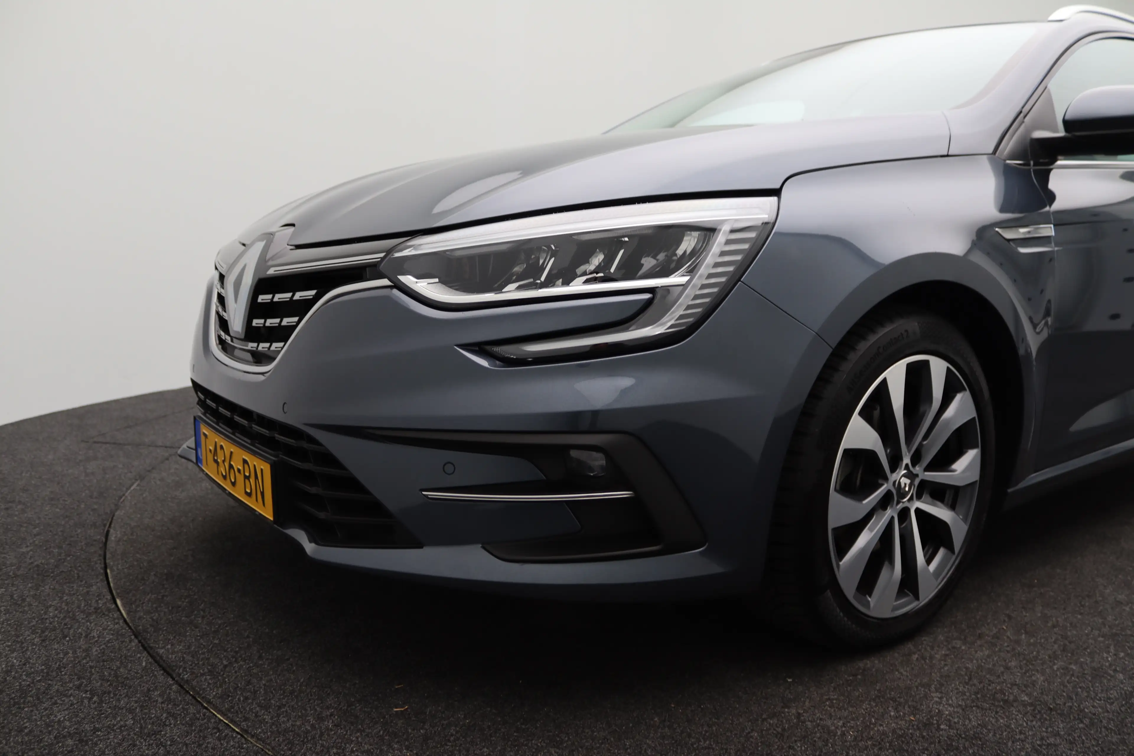 Renault Megane Estate 1.3 TCe 140 Techno | Achterbank in delen ne — photo 9