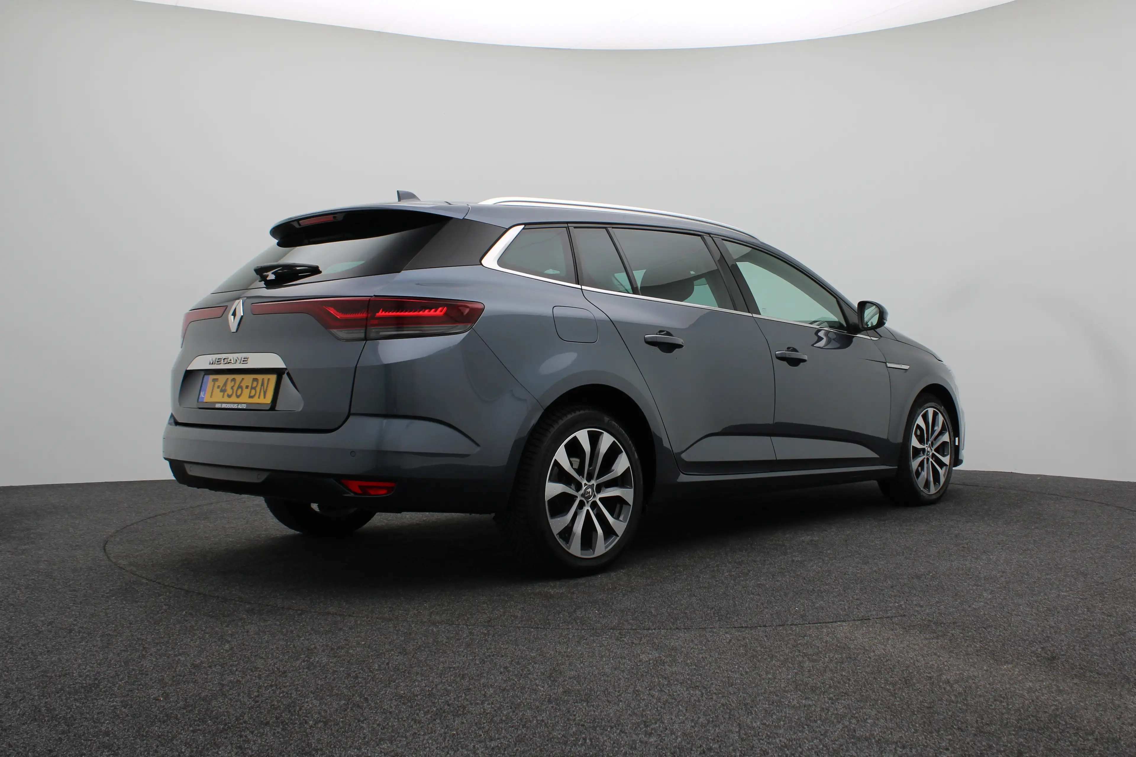 Renault Megane Estate 1.3 TCe 140 Techno | Achterbank in delen ne — photo 3