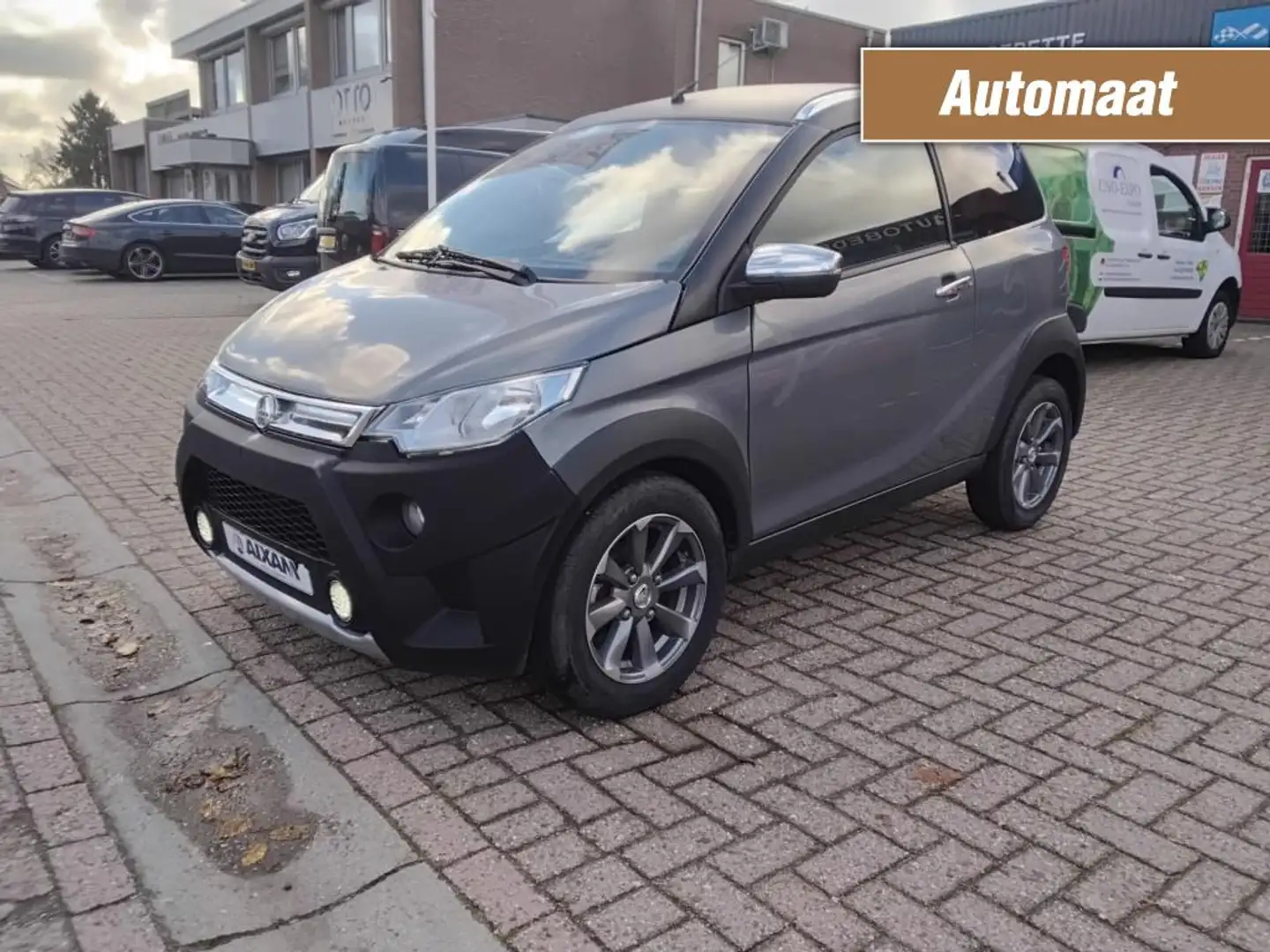 Aixam Crossline - Grijs - 1