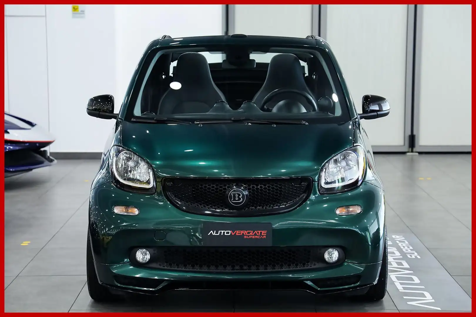 smart forTwo BRABUS 0.9 Turbo twinamic cabrio Verde - 2