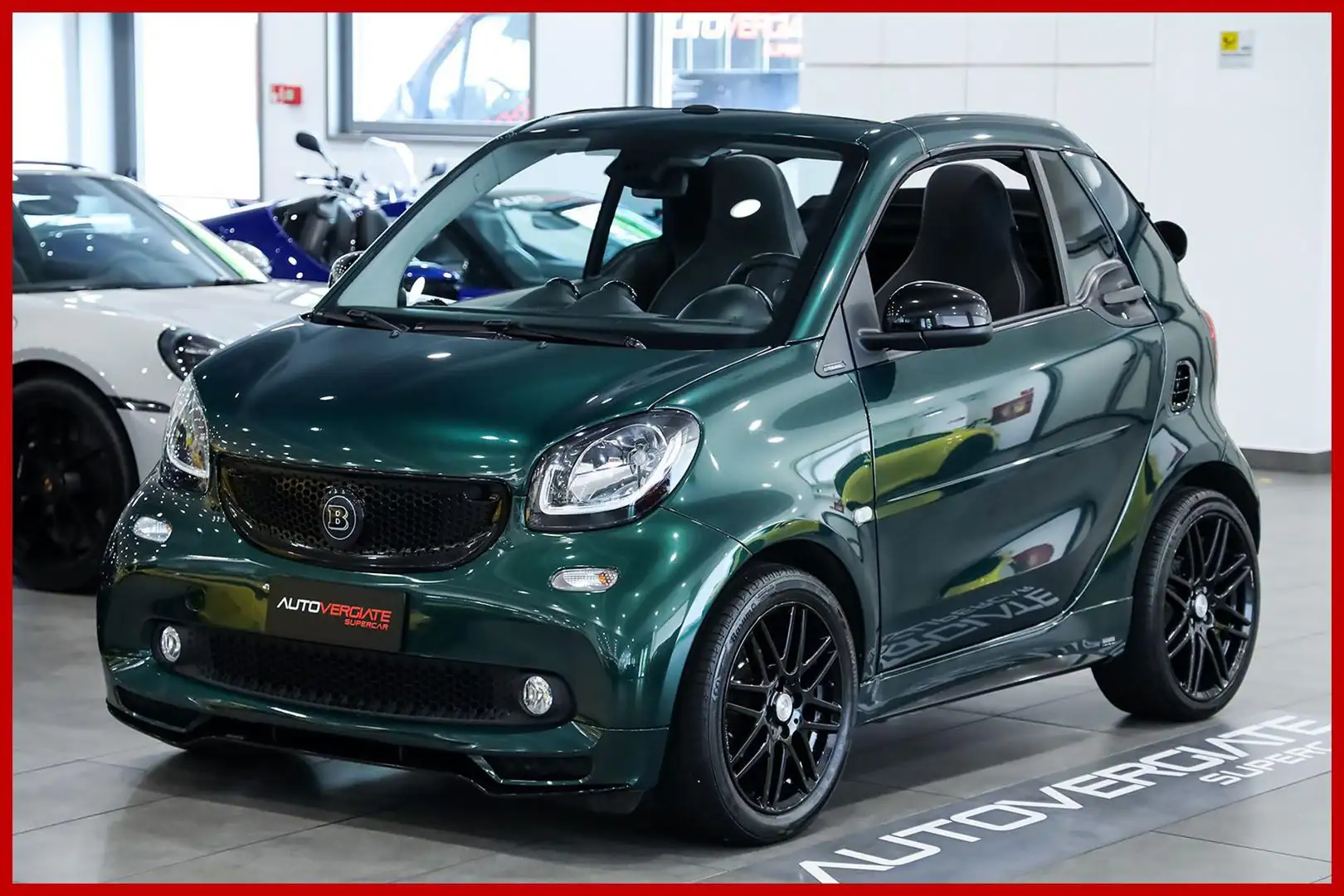 smart forTwo BRABUS 0.9 Turbo twinamic cabrio Verde - 1