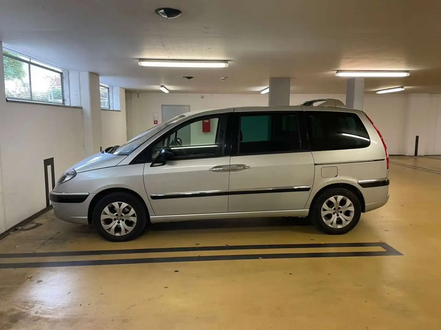 Citroen C8 C8 2,0 HDi135 Seduction Seduction Silber - 2