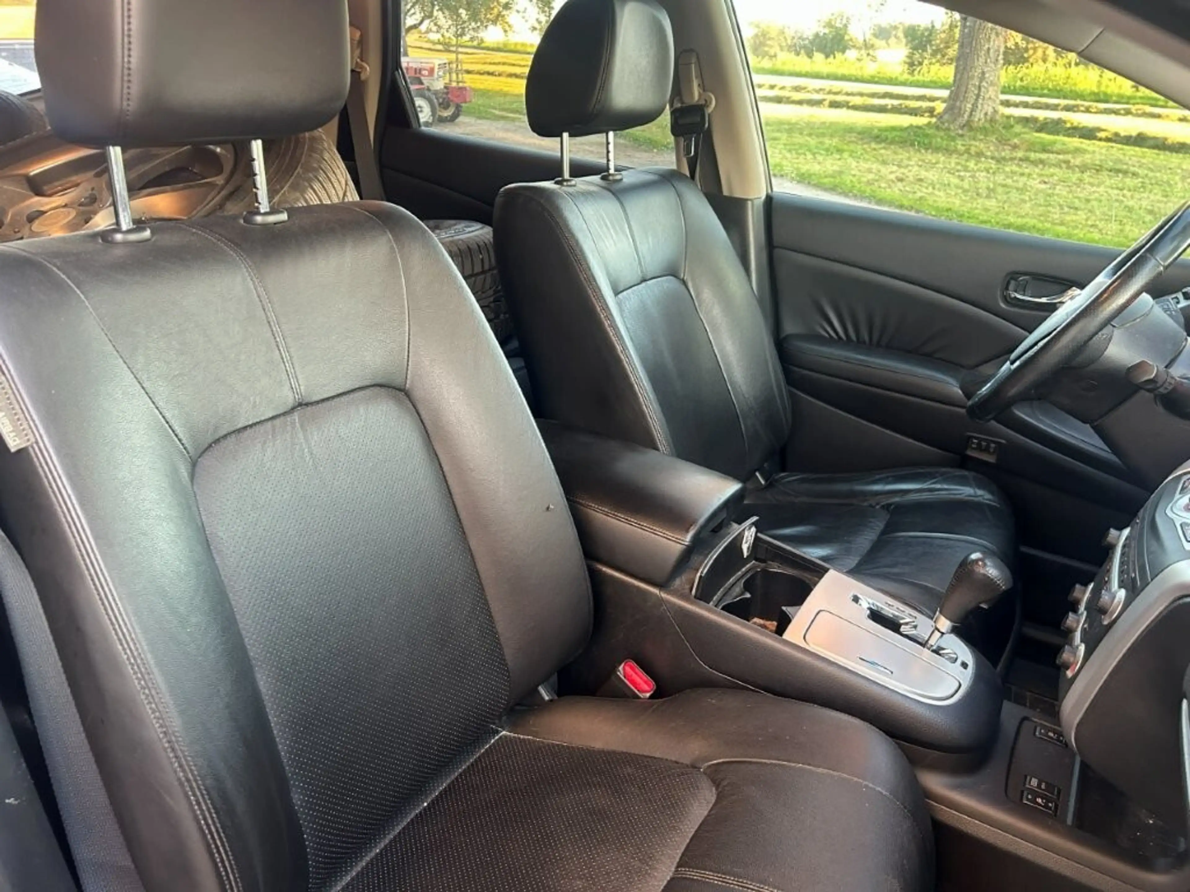 Nissan Murano — photo 7
