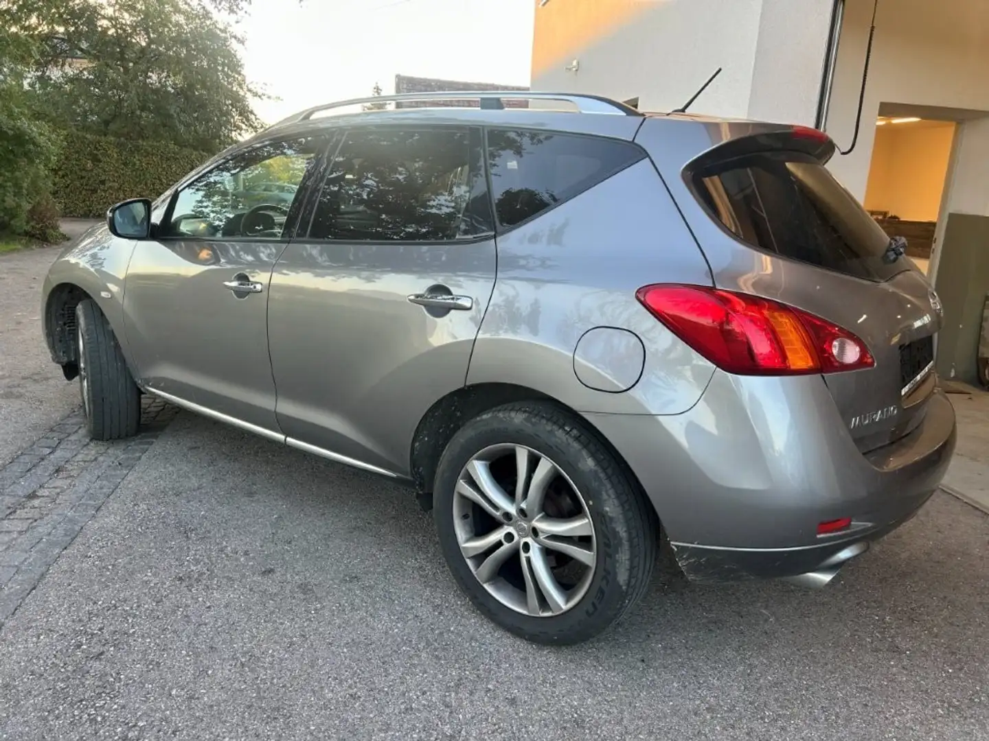 Nissan Murano Silber - 2