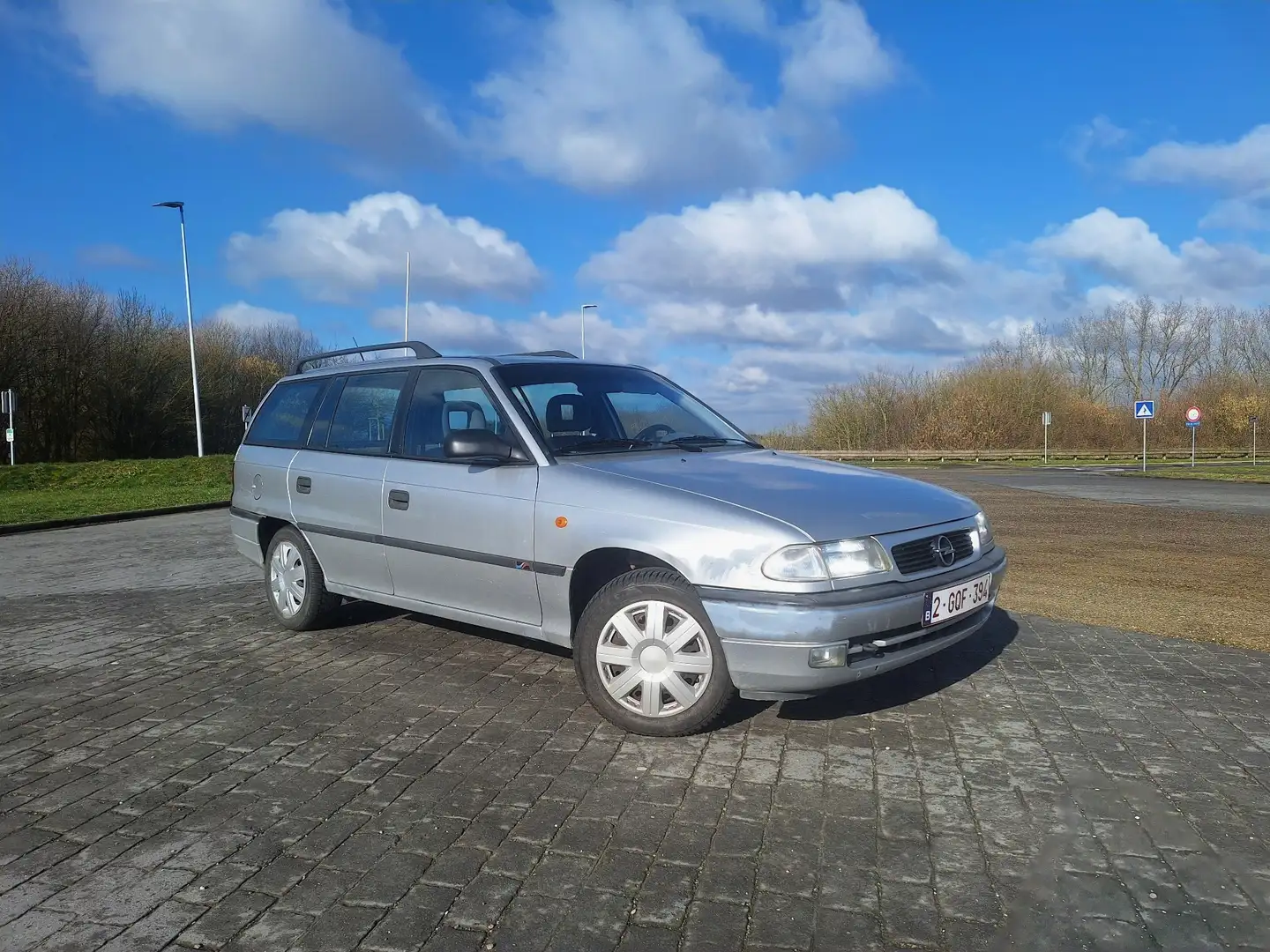 Opel Astra Caravan TD 119 000km - 1