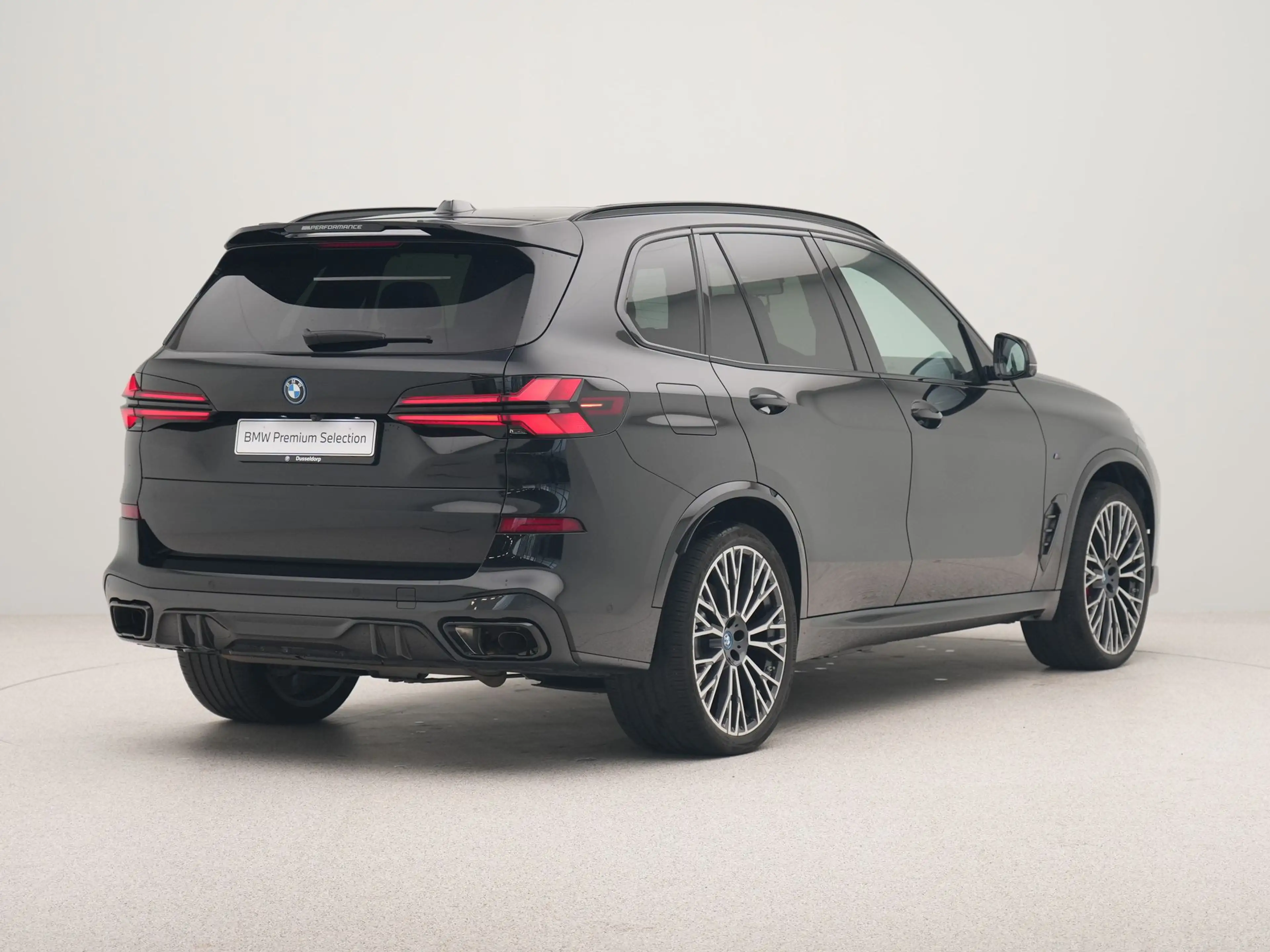 BMW X5 xDrive50e SoH 100% — photo 10