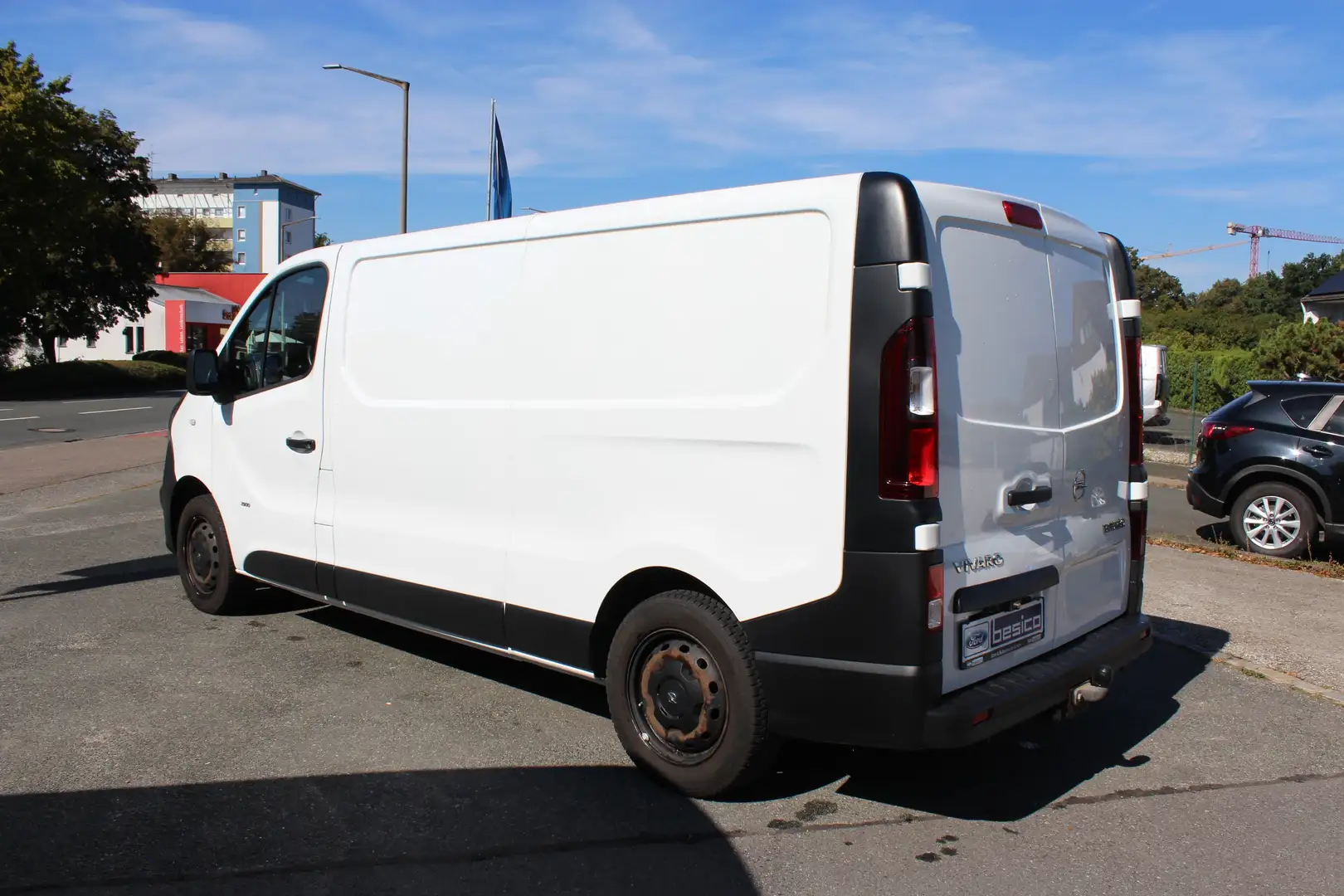 Opel Vivaro Kasten L2H1 2,9t*1.Hand*Anhängerkupplung*USB Blanc - 2
