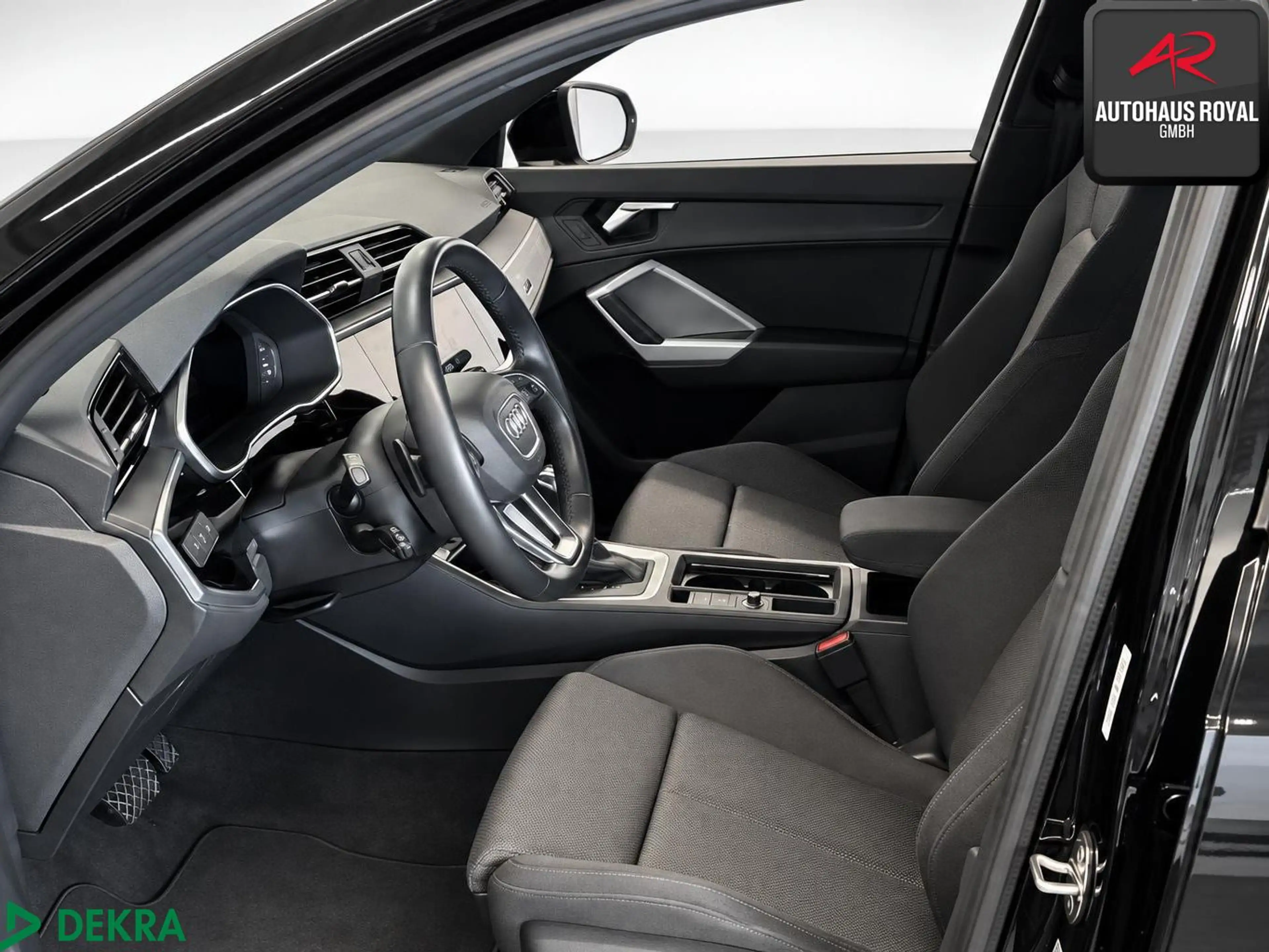 Audi Q3 40 TDI S LINE KEYLESS,ACC,KAMERA,CARPLAY,SH — photo 6