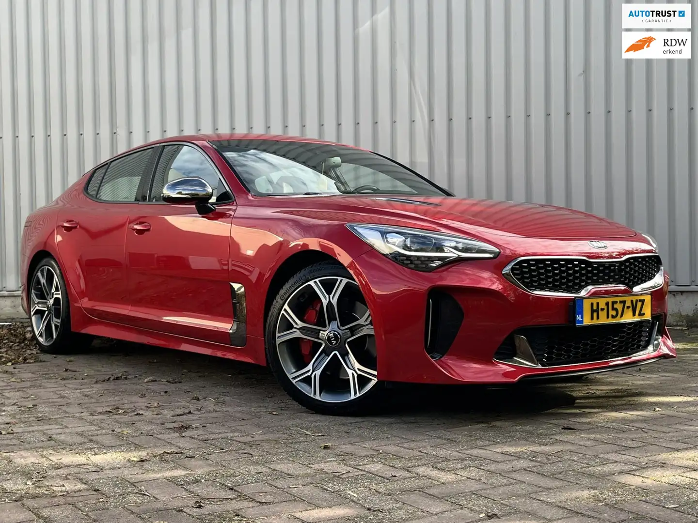 Kia Stinger 3.3 V6 T-GDI AWD GT 370PK Rot - 1