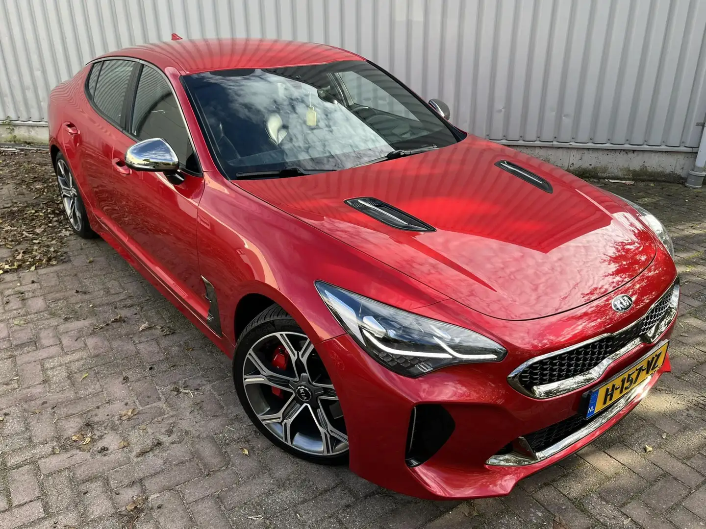 Kia Stinger 3.3 V6 T-GDI AWD GT 370PK Rood - 2