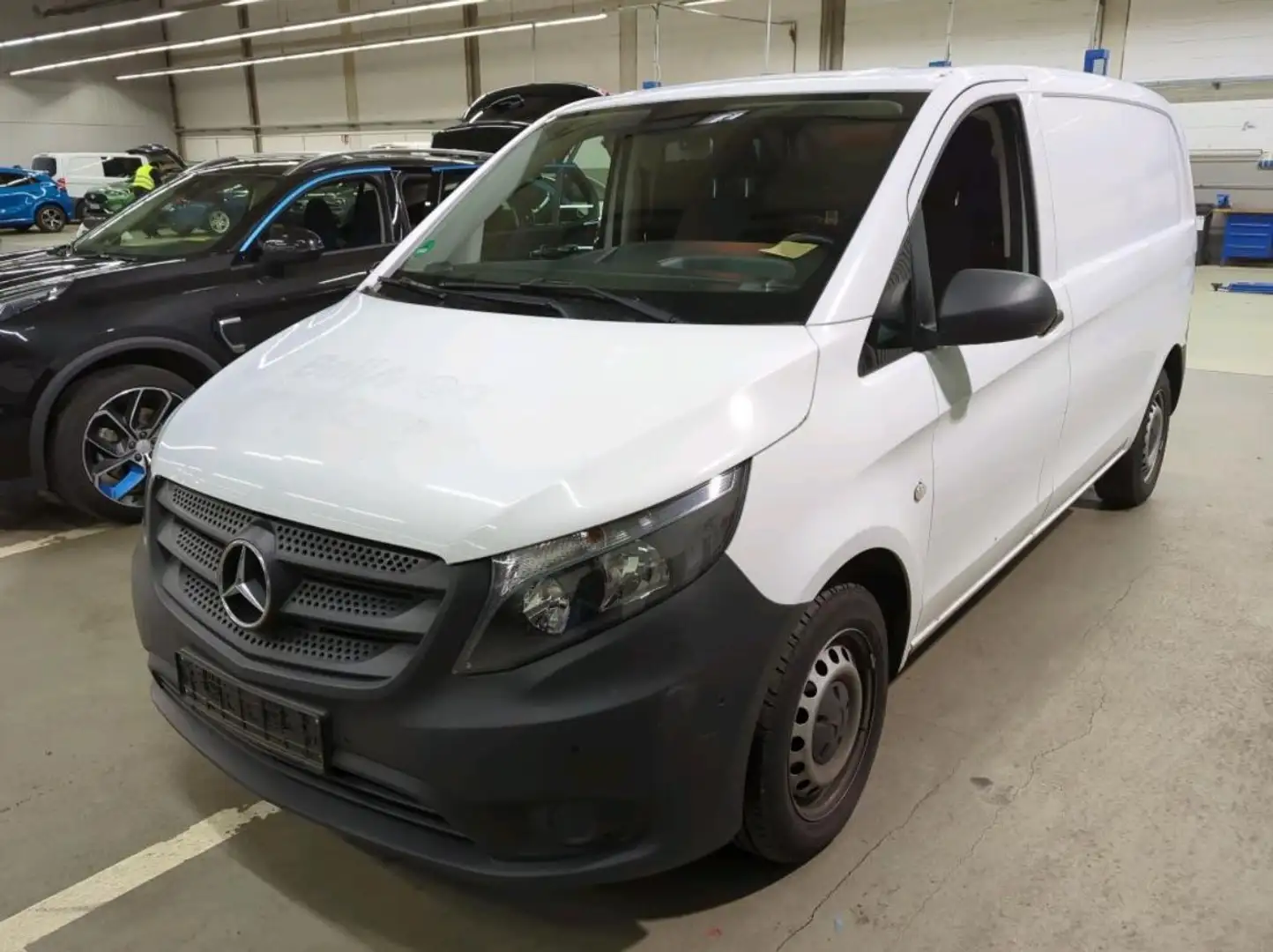 Mercedes-Benz Vito 114 CDI Kompakt AUT KLIMA WÜRTH SCHRANK NAV Weiß - 1