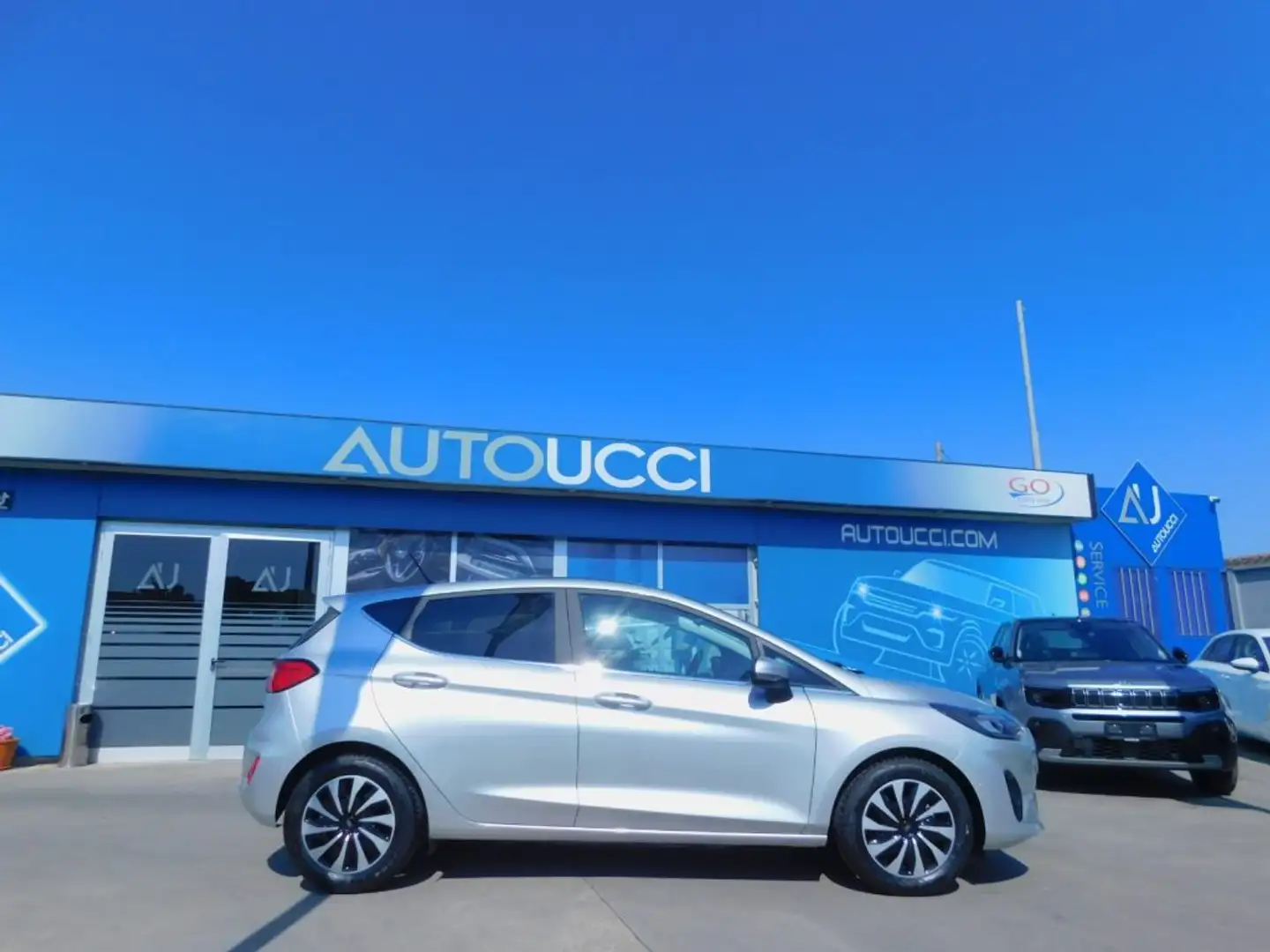 Ford Fiesta 1.0 Ecoboost Hybrid 125 CV 5 porte Titanium Silber - 2