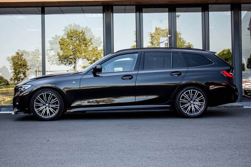 BMW 320 Touring 320iAS *M-PACK*TREKHAAK*SFEERLICHT*BLACK — photo 13
