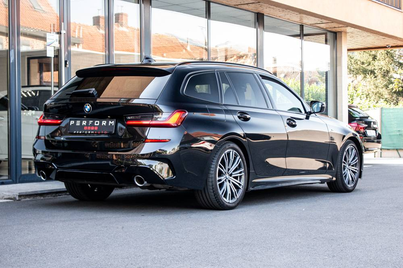 BMW 320 Touring 320iAS *M-PACK*TREKHAAK*SFEERLICHT*BLACK — photo 8
