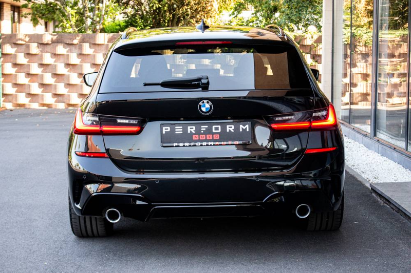 BMW 320 Touring 320iAS *M-PACK*TREKHAAK*SFEERLICHT*BLACK — photo 9