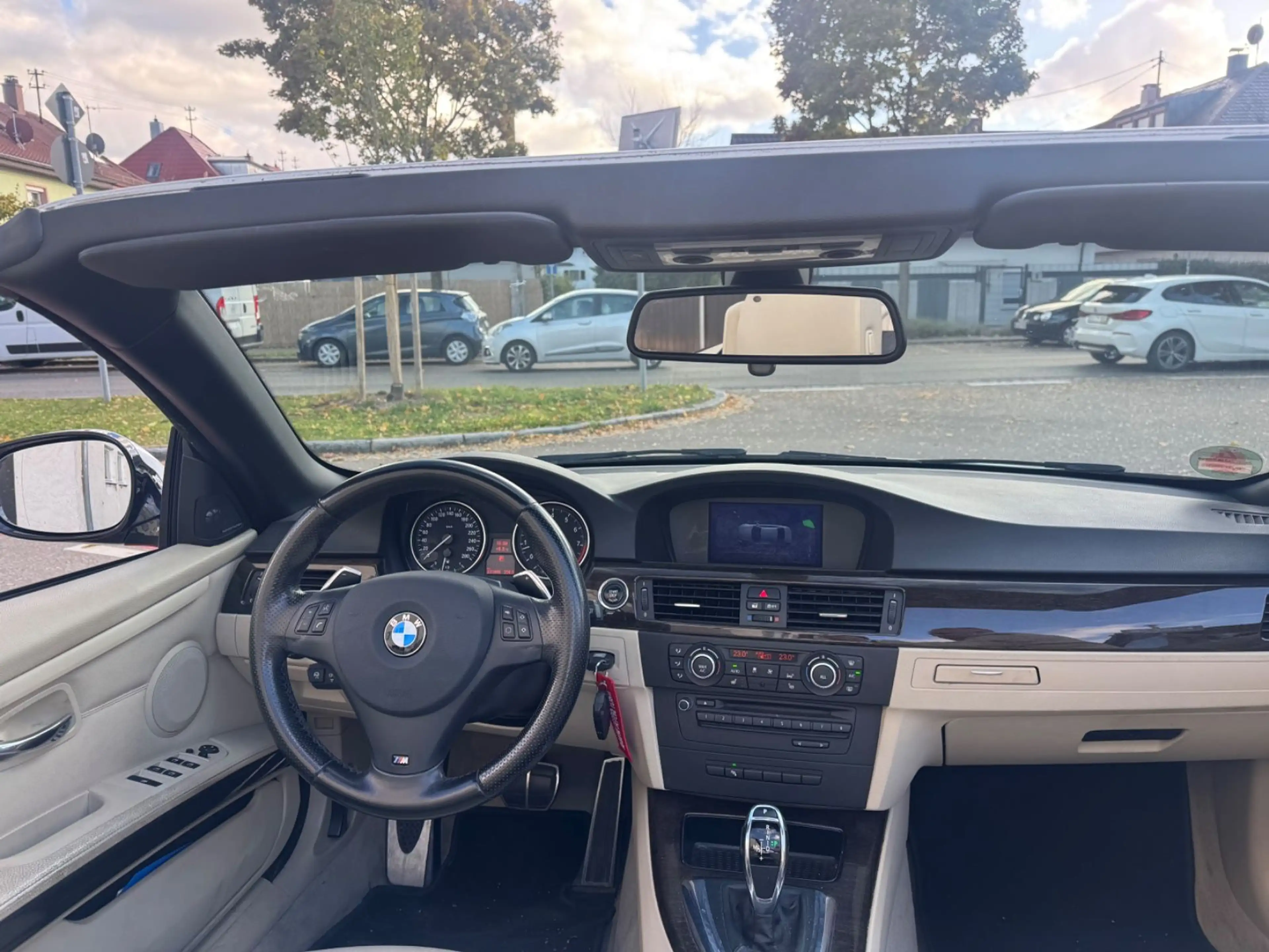 BMW 335 i Cabrio M Sportpaket/Navi/Leder/Xenon — photo 12