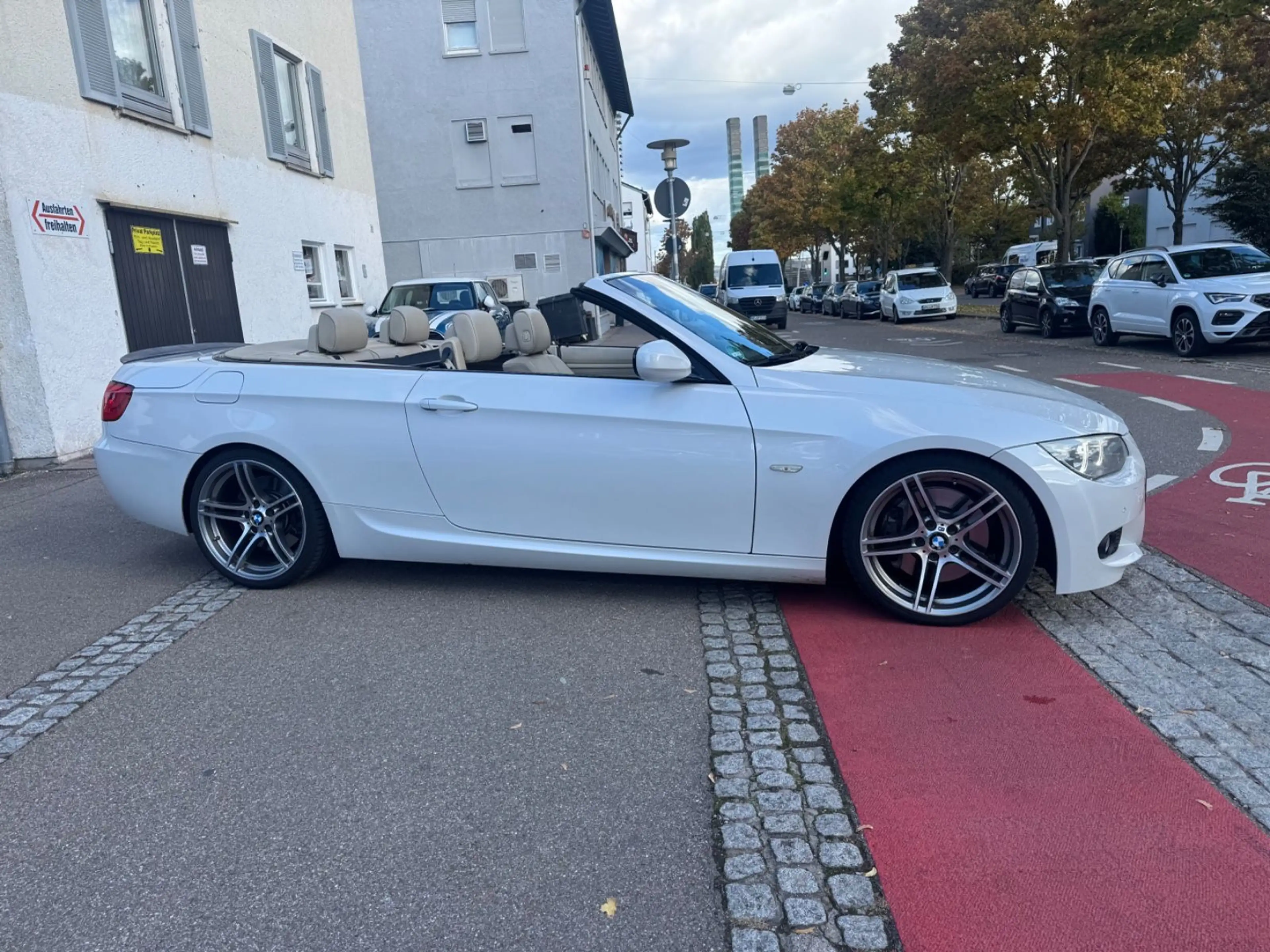 BMW 335 i Cabrio M Sportpaket/Navi/Leder/Xenon — photo 9
