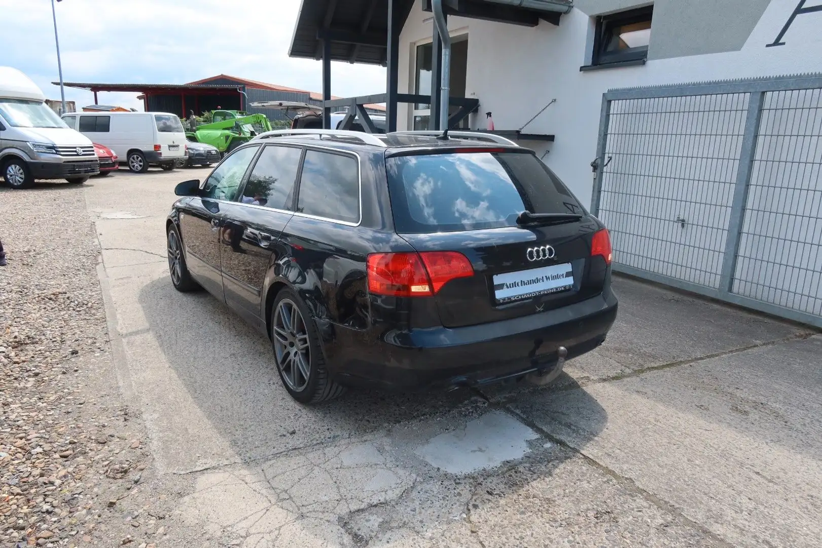 Audi A4 Avant 2.0 TDI|Leder|NAV|MMI|Tempomat| Schwarz - 2
