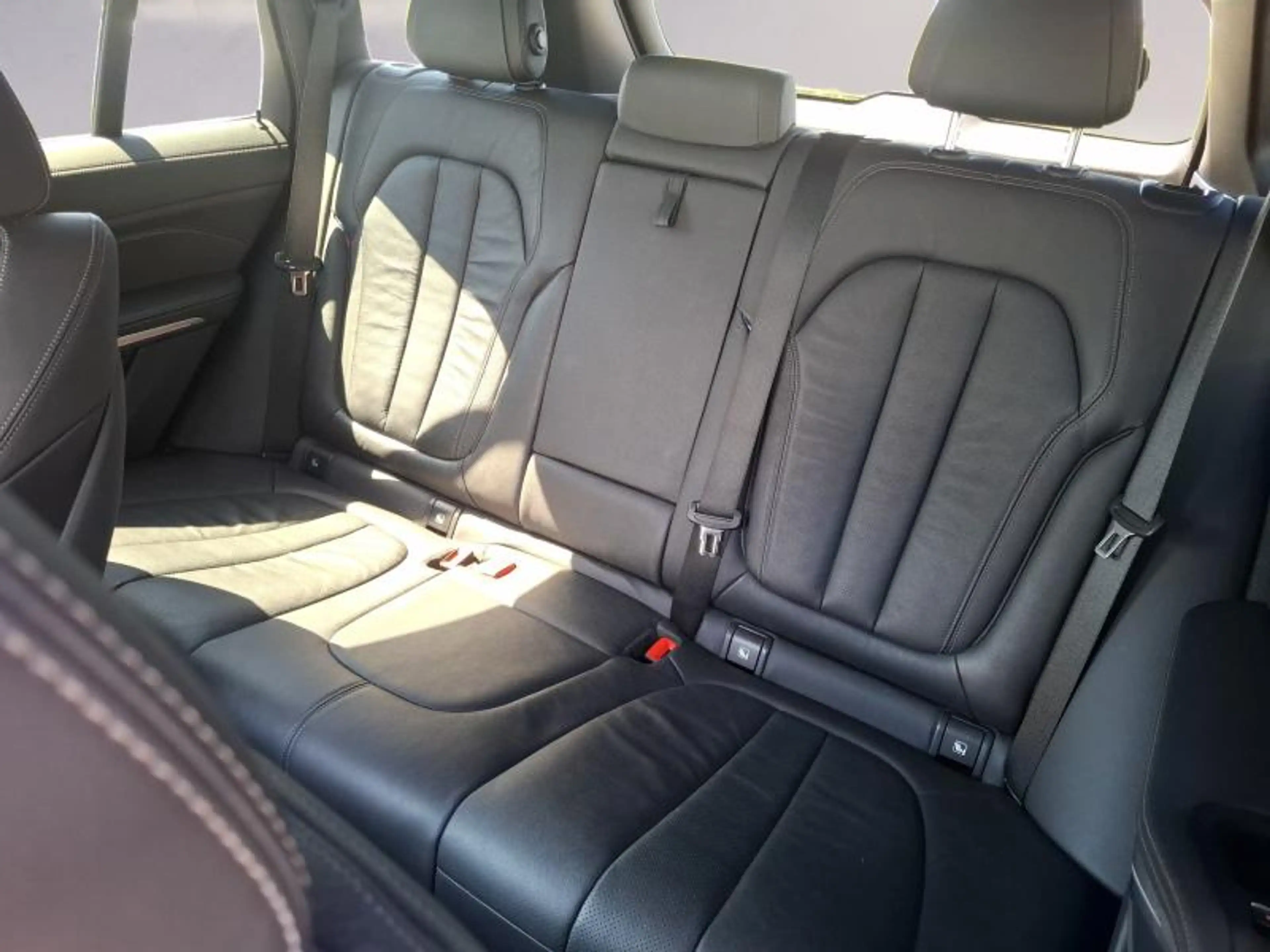 BMW X5 X5 xDrive30d Kit M Sport — photo 12