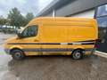 Volkswagen Crafter 35 2.5 TDI L2H2 airco 3 pers Geel - thumbnail 2