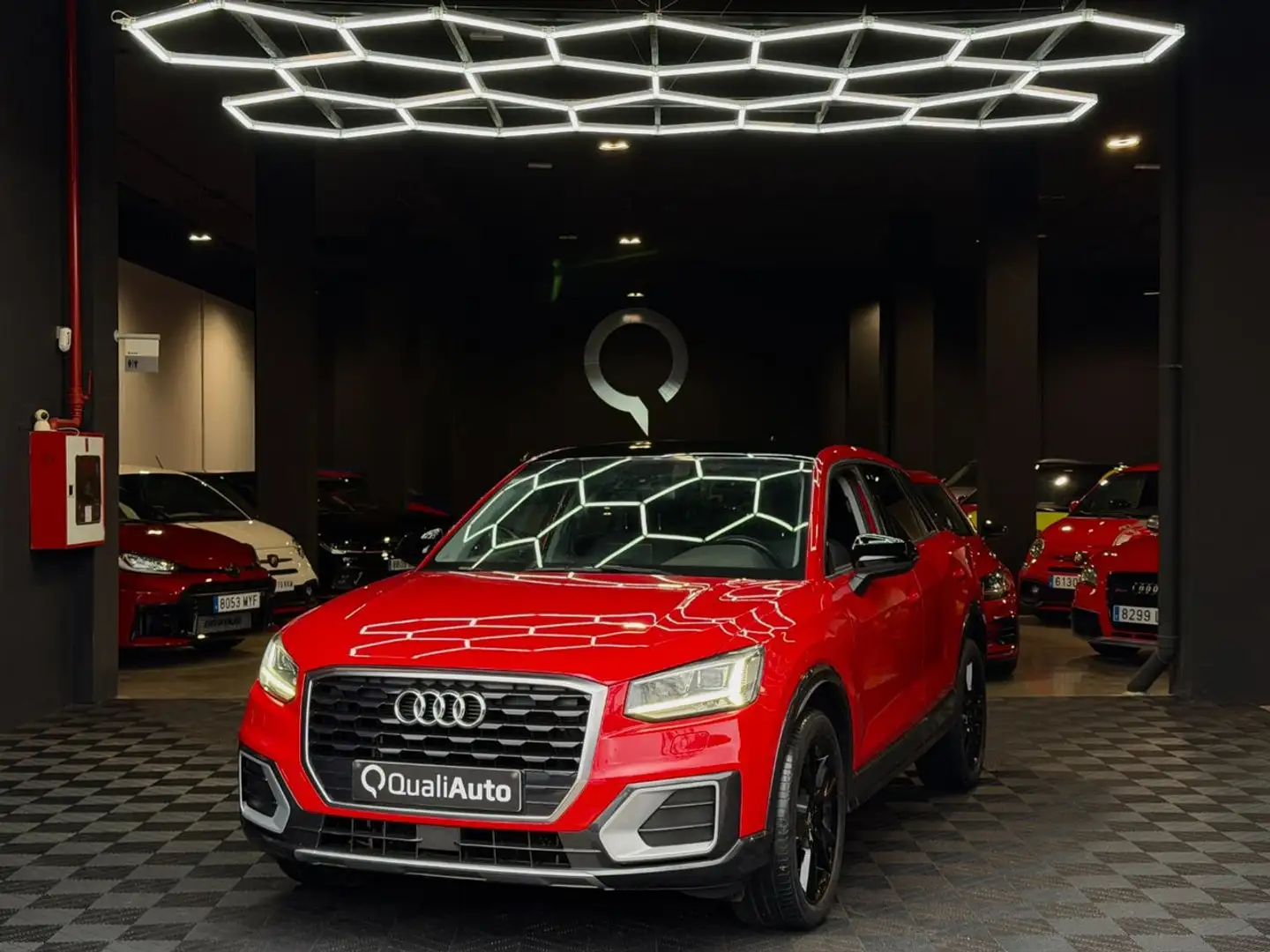 Audi Q2 30 TFSI Sport 85kW Rojo - 1