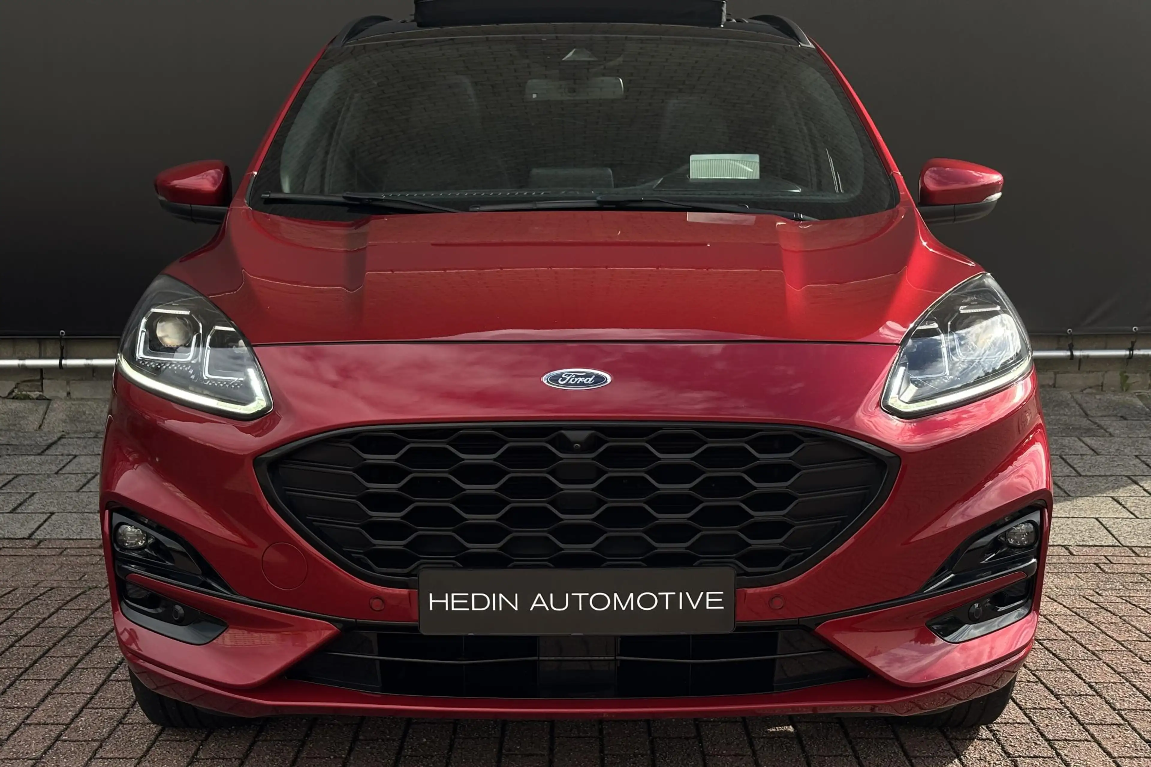 Ford Kuga 2.5 PHEV ST-Line X — photo 10