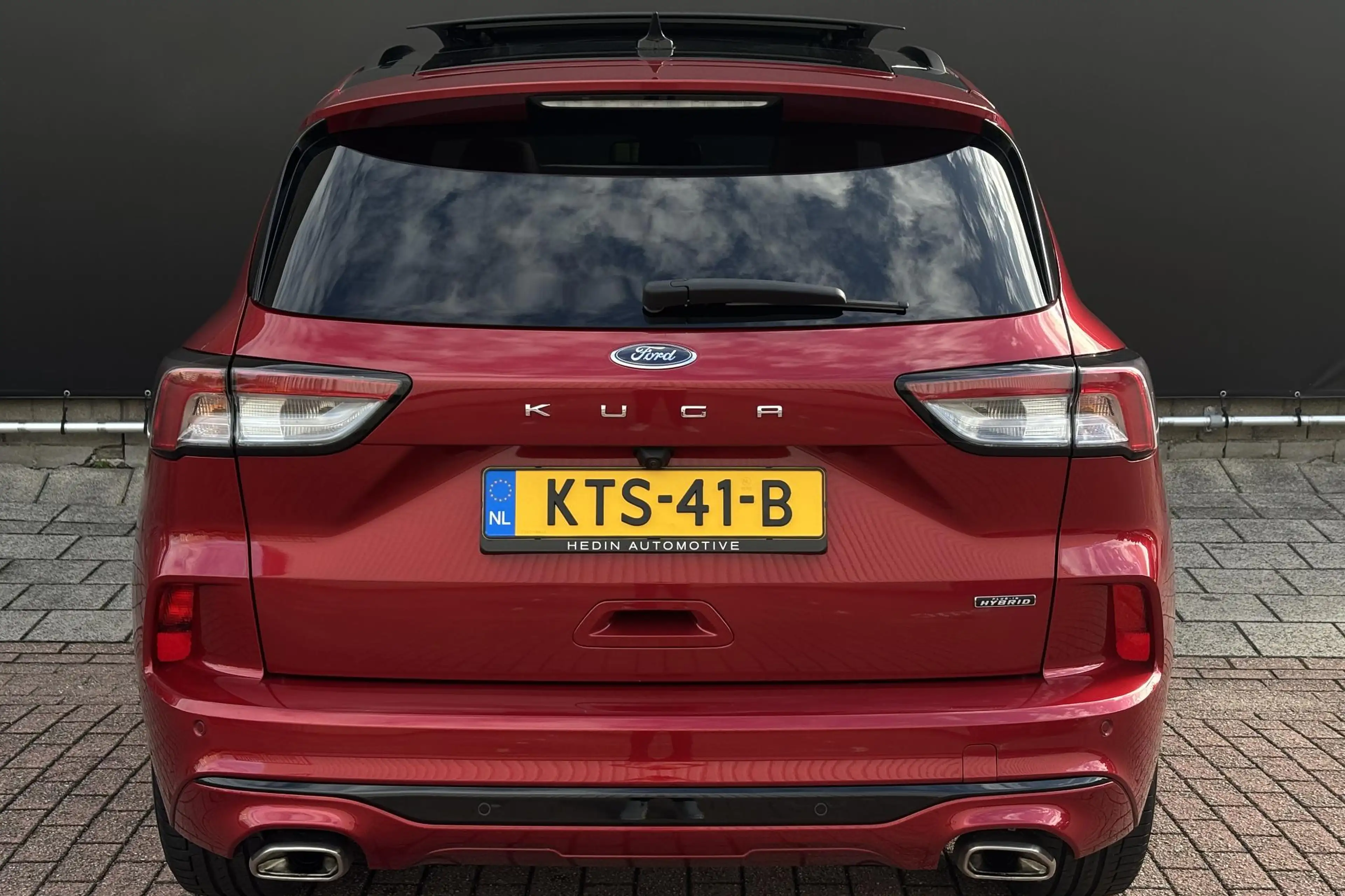 Ford Kuga 2.5 PHEV ST-Line X — photo 11