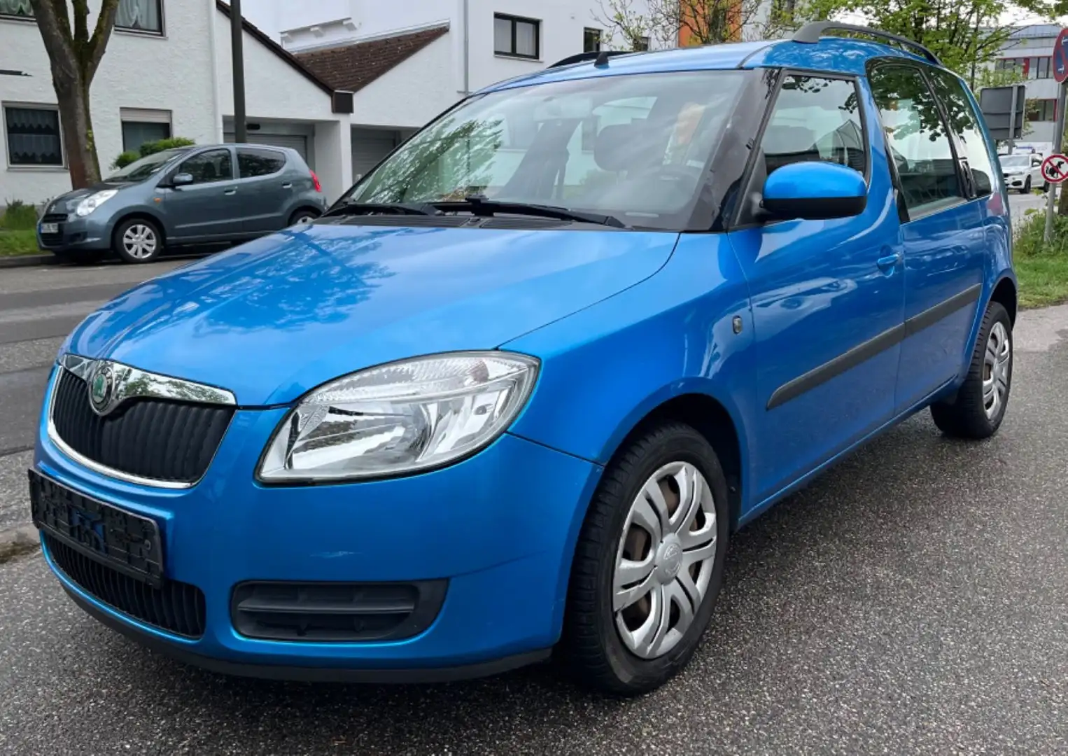 Skoda Roomster Style 1,2i / Tüv Au NEU Blau - 1