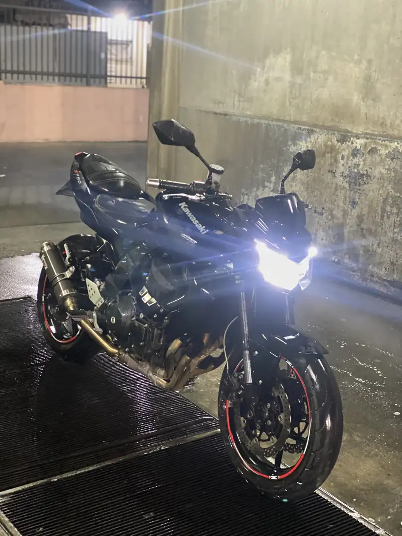 Kawasaki Z 750 - 1