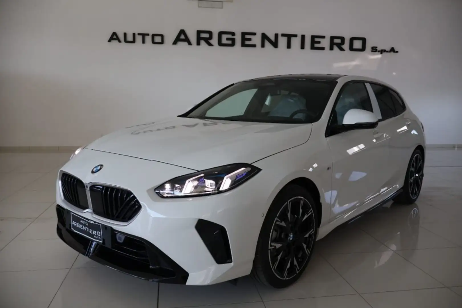 BMW 120 d 48V MSport nuova km 0!! uff italia Weiß - 1