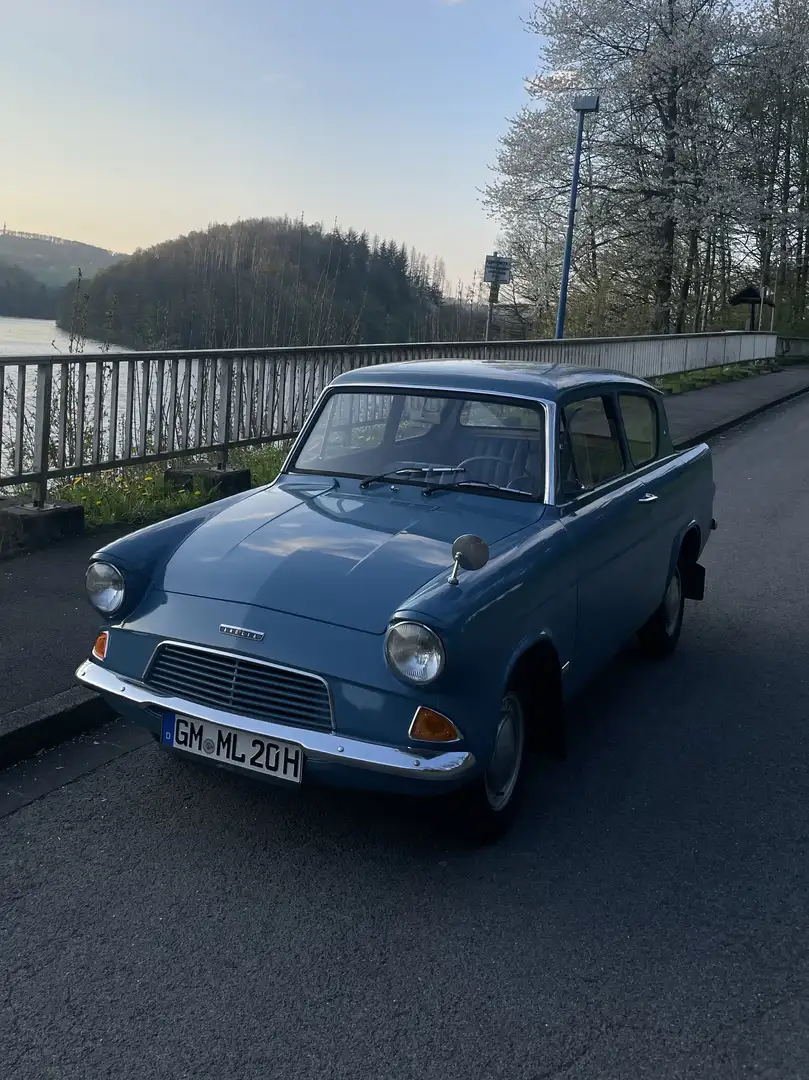 Ford Синій - 1