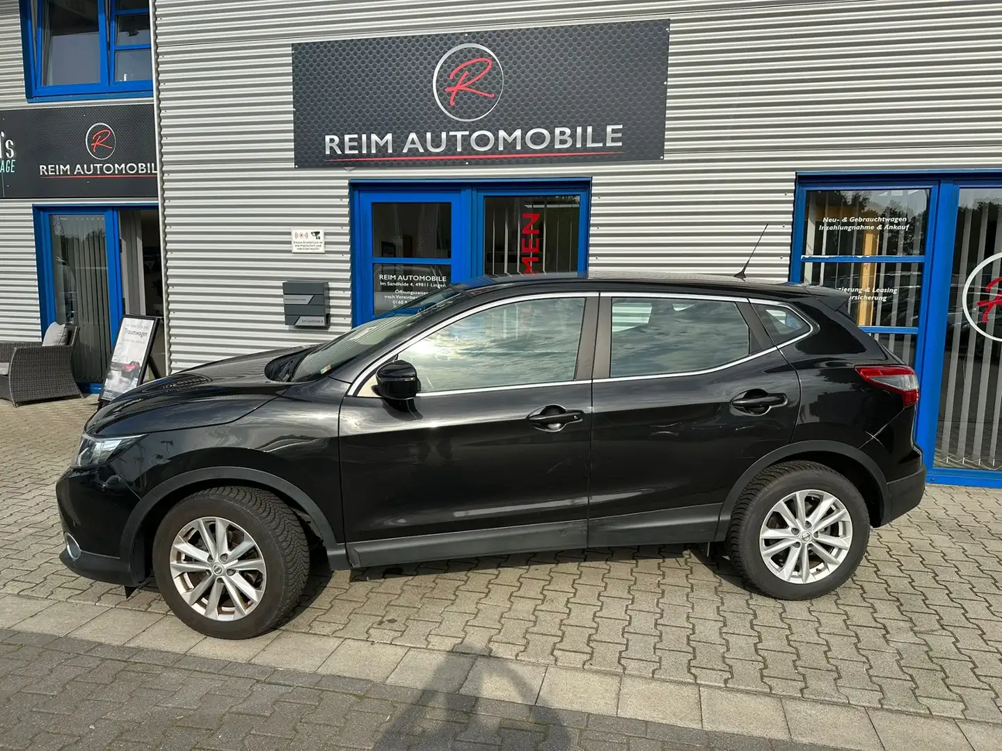 Nissan Qashqai 1.2 "Acenta" *LED*SHZ*KAMERA*DAB* Schwarz - 2