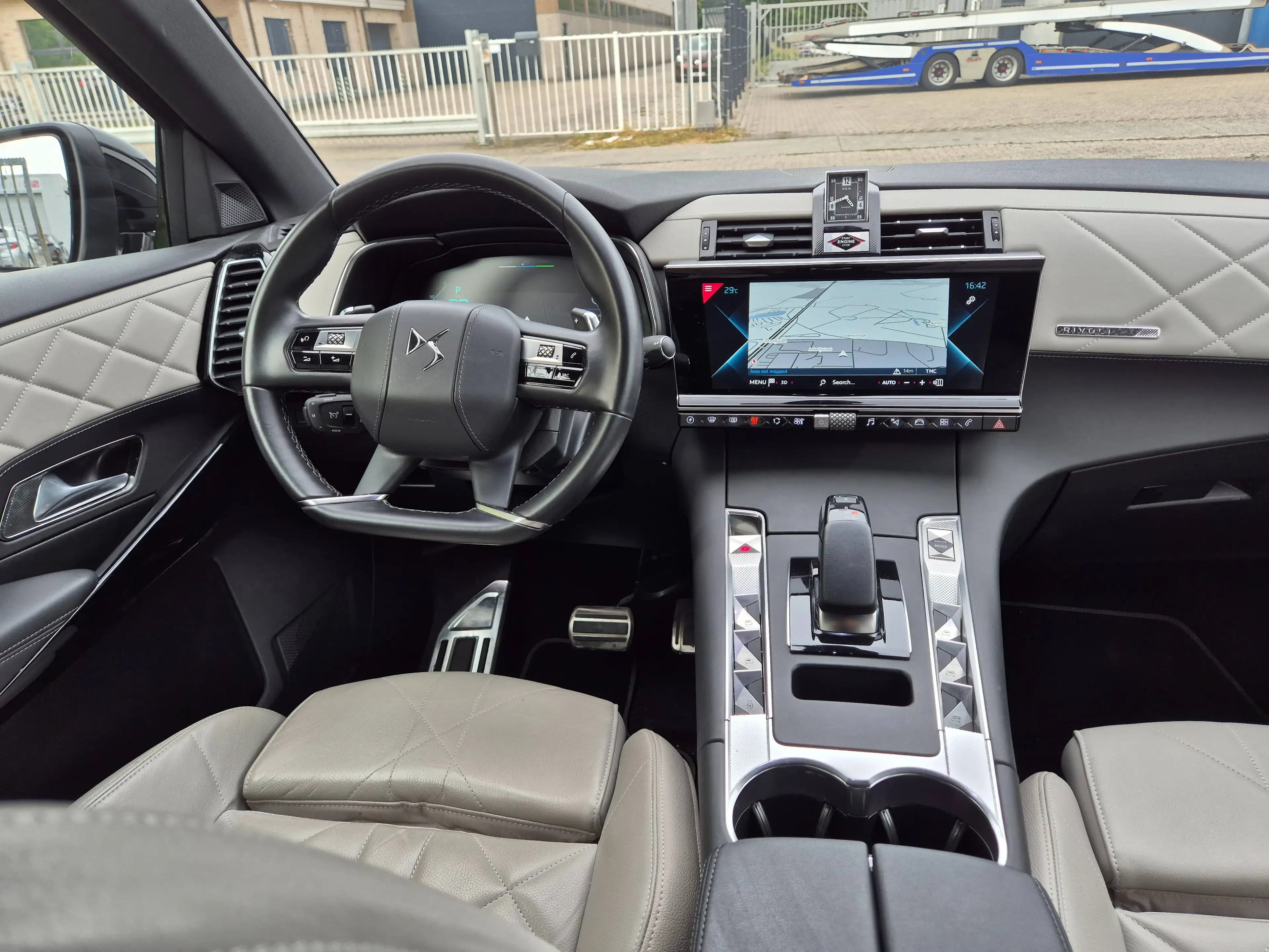 DS Automobiles DS 7 Crossback PHEV 1.6 E-TENSE // HYBRID // RIVOLI // 75.157 KM !! — photo 8