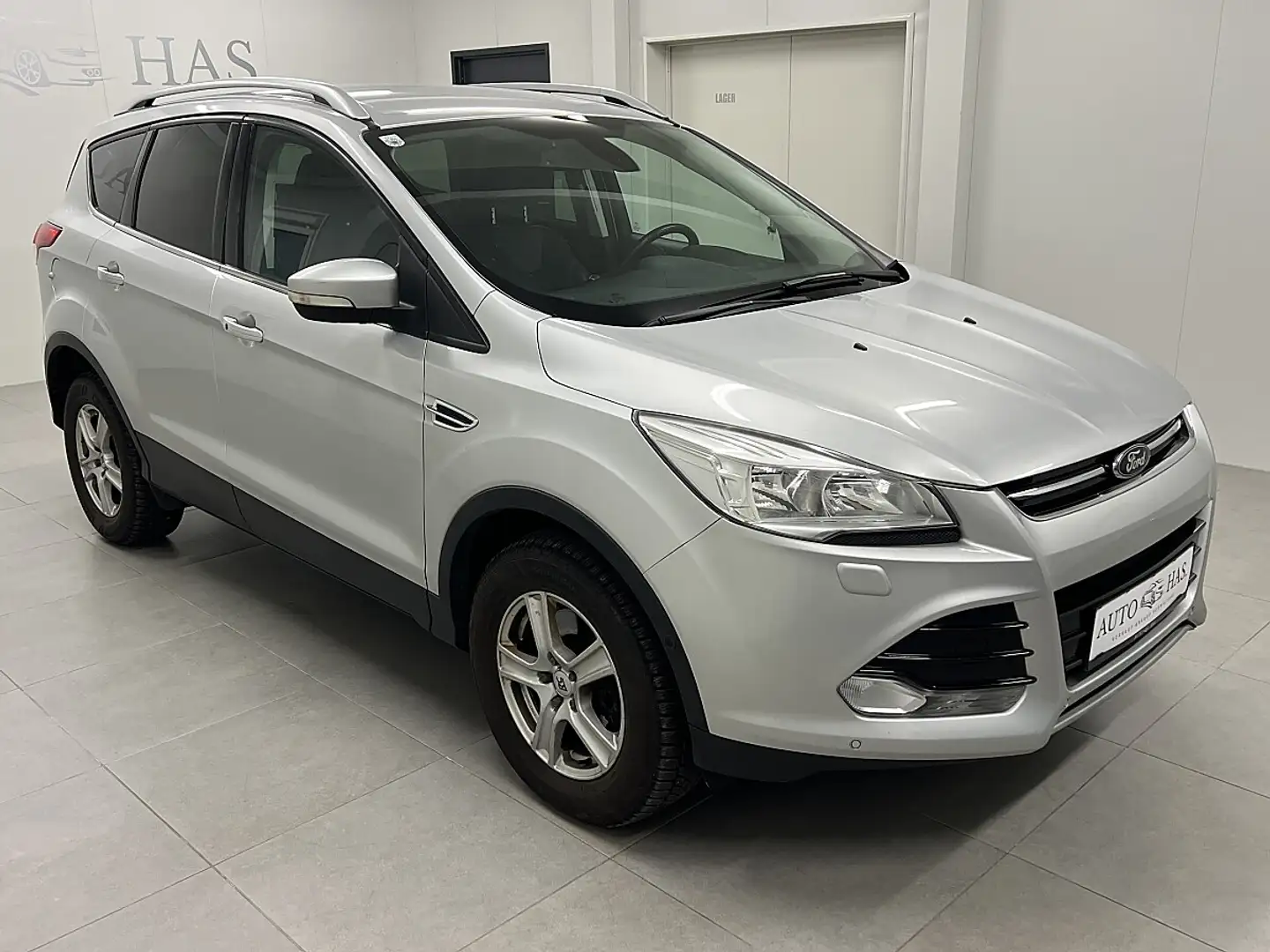 Ford Kuga 2,0 TDCi Titanium 4x4 *Export* Silber - 2