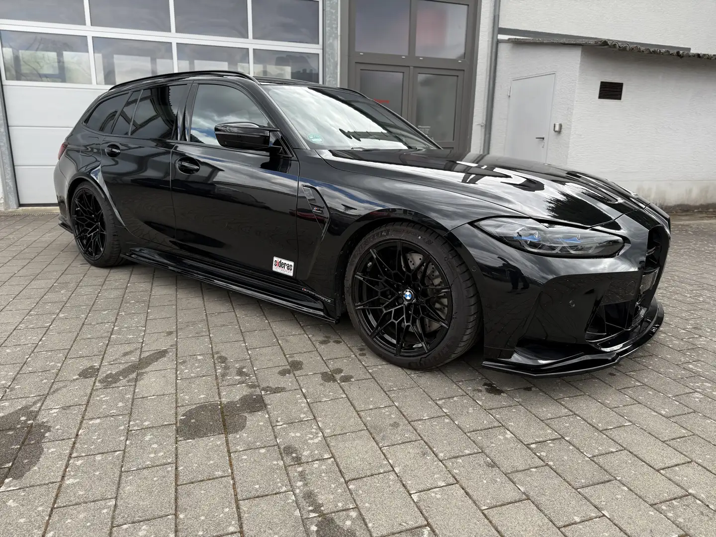 BMW M3 Competition Touring M xDrive Schwarz - 2