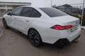BMW 520 520d MHEV Aut.***M-Paket/AHK/8fach ALU*** Weiß - thumbnail 5