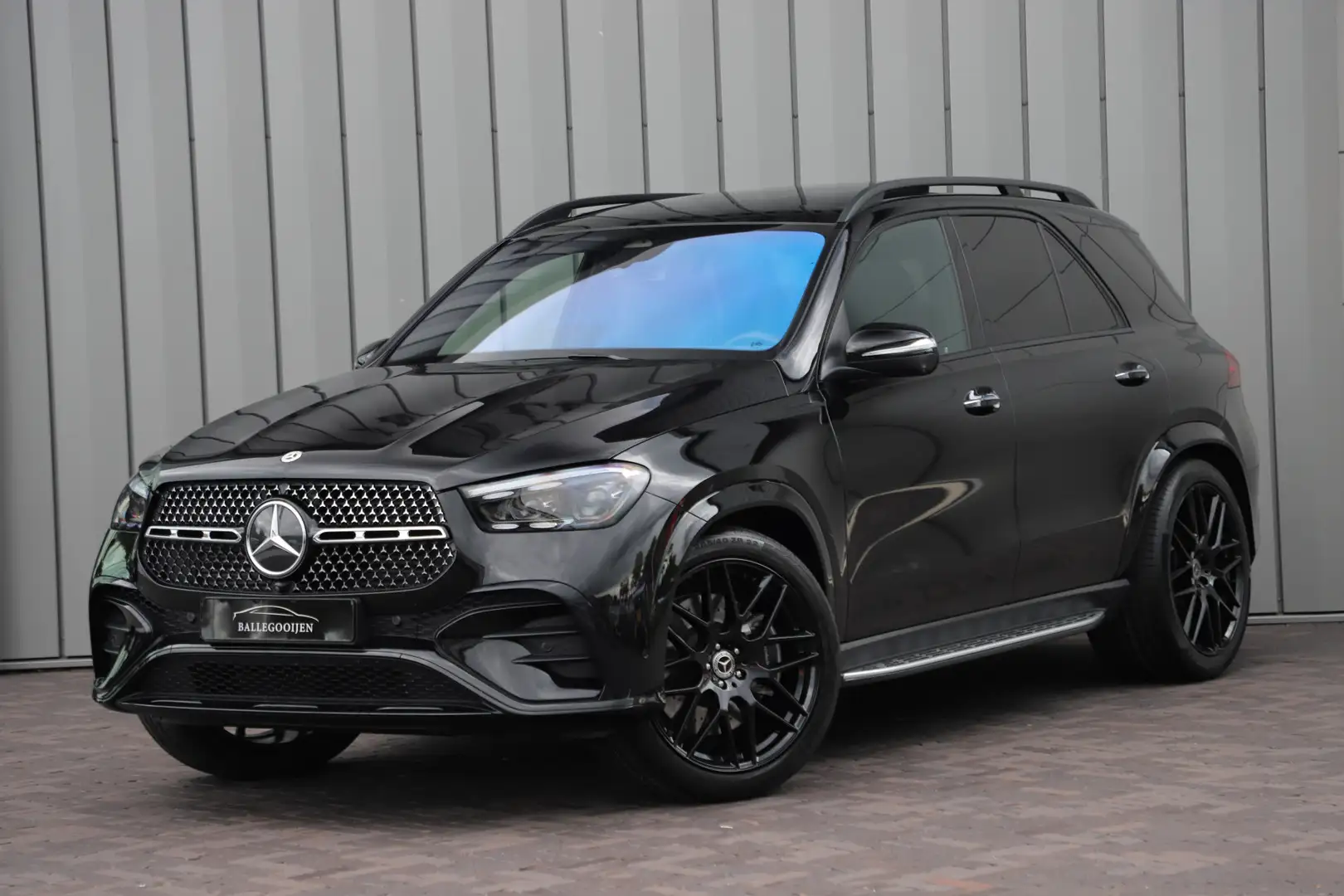 Mercedes-Benz GLE 450 450d AMG 4-Matic | 367PK | Luchtvering | Pano | He Zwart - 1