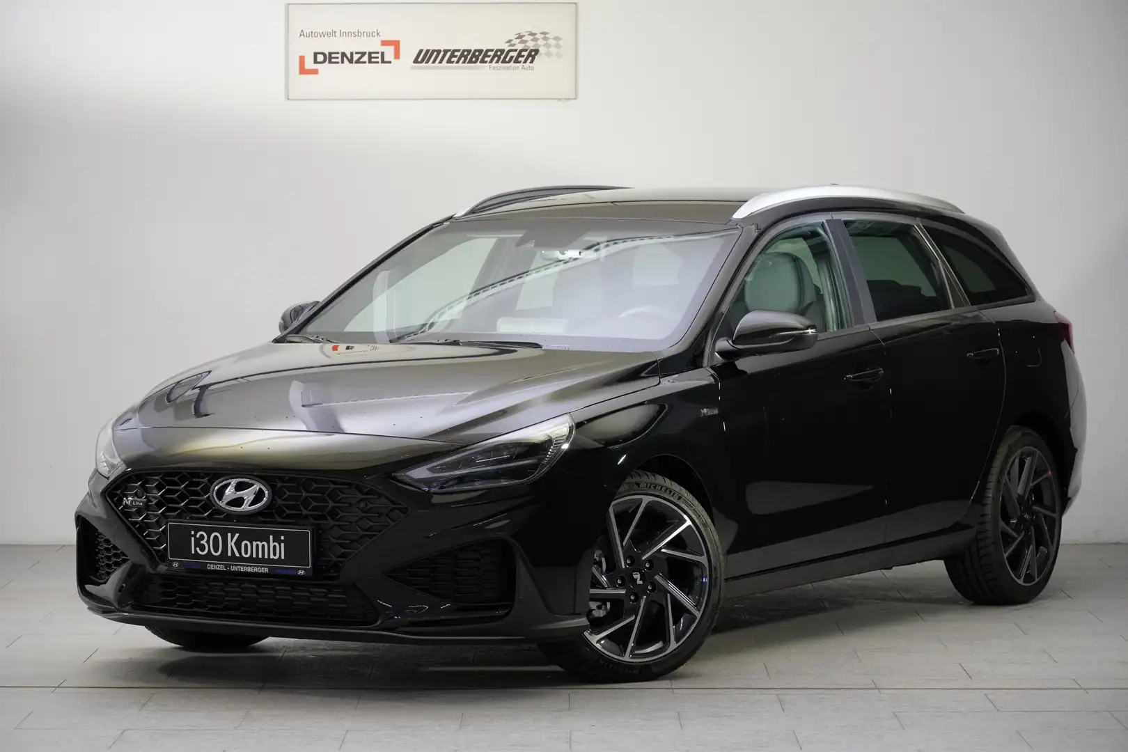 Hyundai i30 Kombi - PD N-Line 1,5 TGDi 48V c1ks1 Schwarz - 1