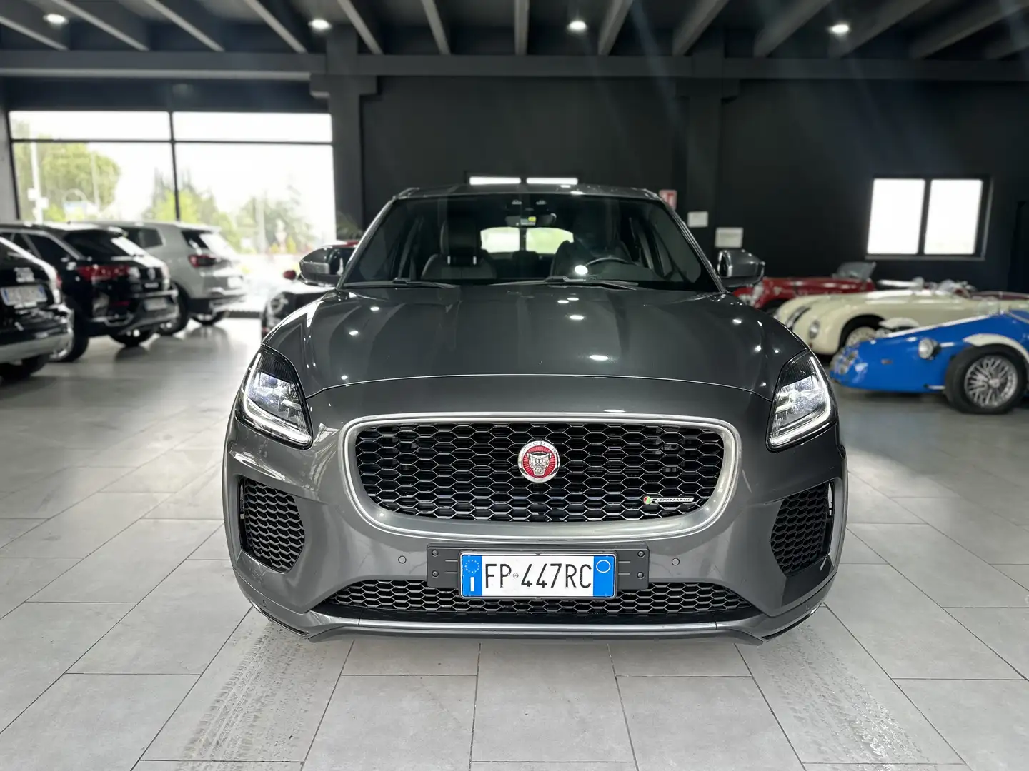 Jaguar E-Pace 2.0d i4 R-Dynamic HSE awd 150cv auto Gris - 1