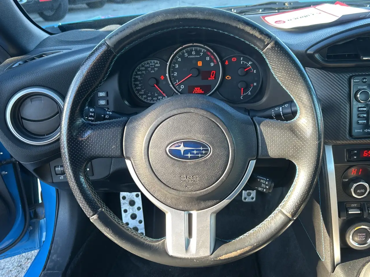 Subaru BRZ снимка Subaru BRZ