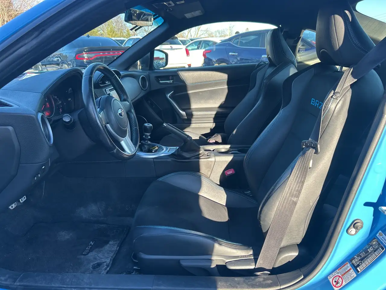 Subaru BRZ снимка Subaru BRZ
