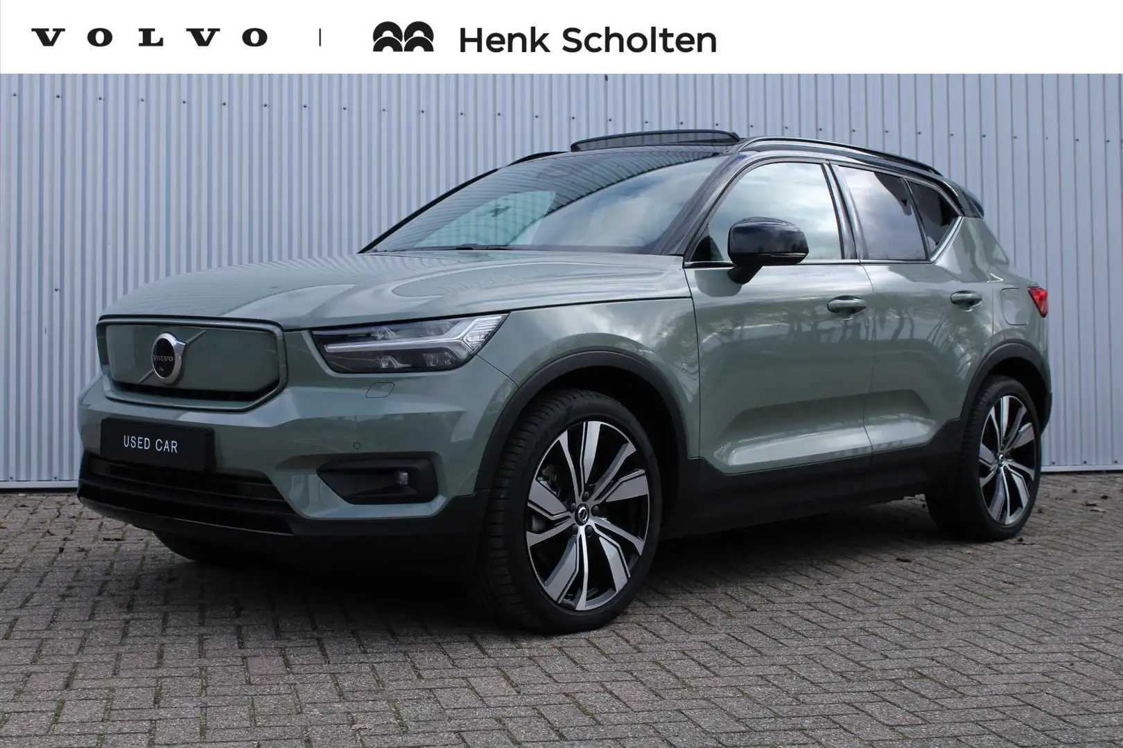 Volvo XC40 Recharge P8 AWD R-Design | Panorama dak| Leder int Vert - 1