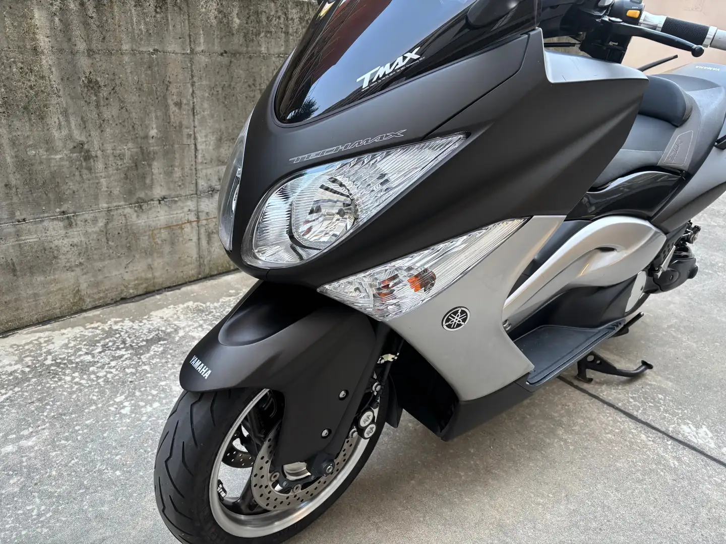 Yamaha TMAX 500 Tech Max Gris - 2