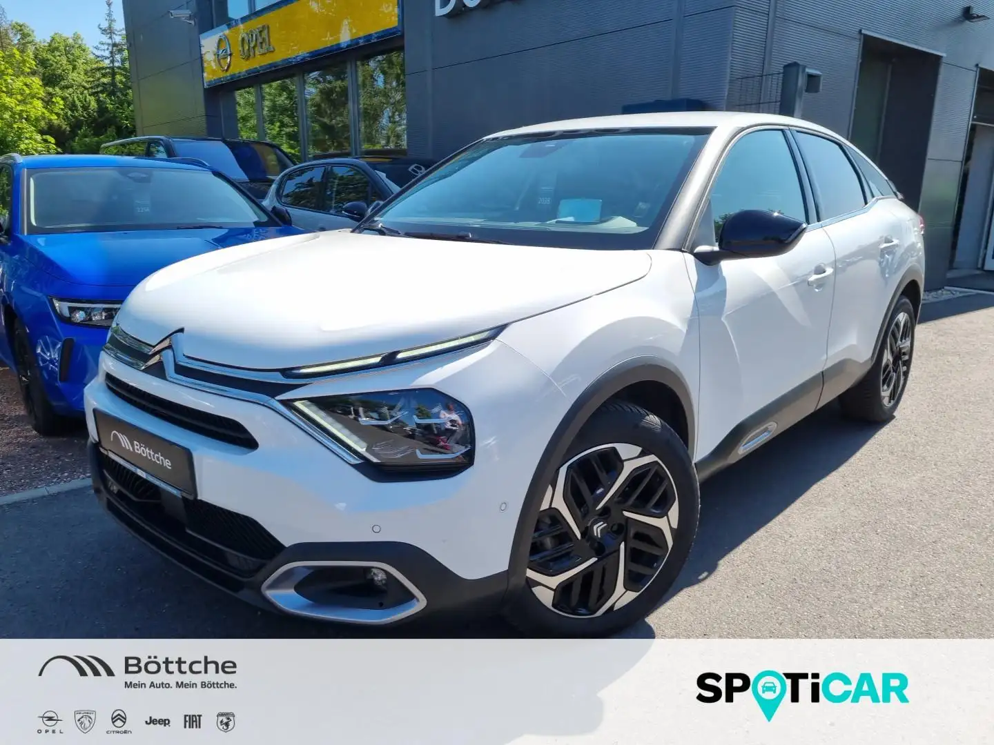 Citroen C4 Max 1.2 12V e-THP / PureTech Weiß - 1