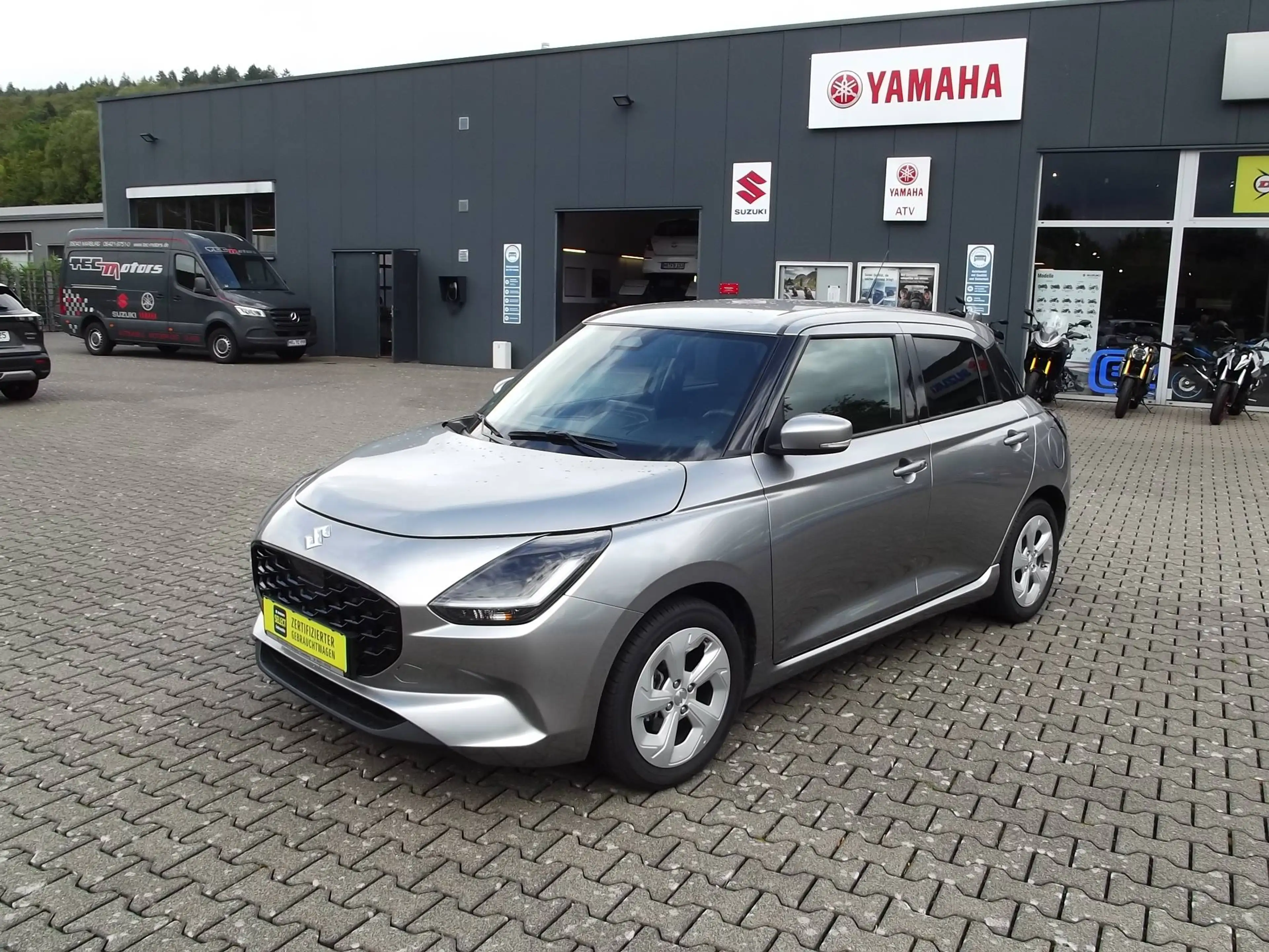 Suzuki Swift Swift 1.2 Dualjet Hybrid MT Comfort + — photo 8