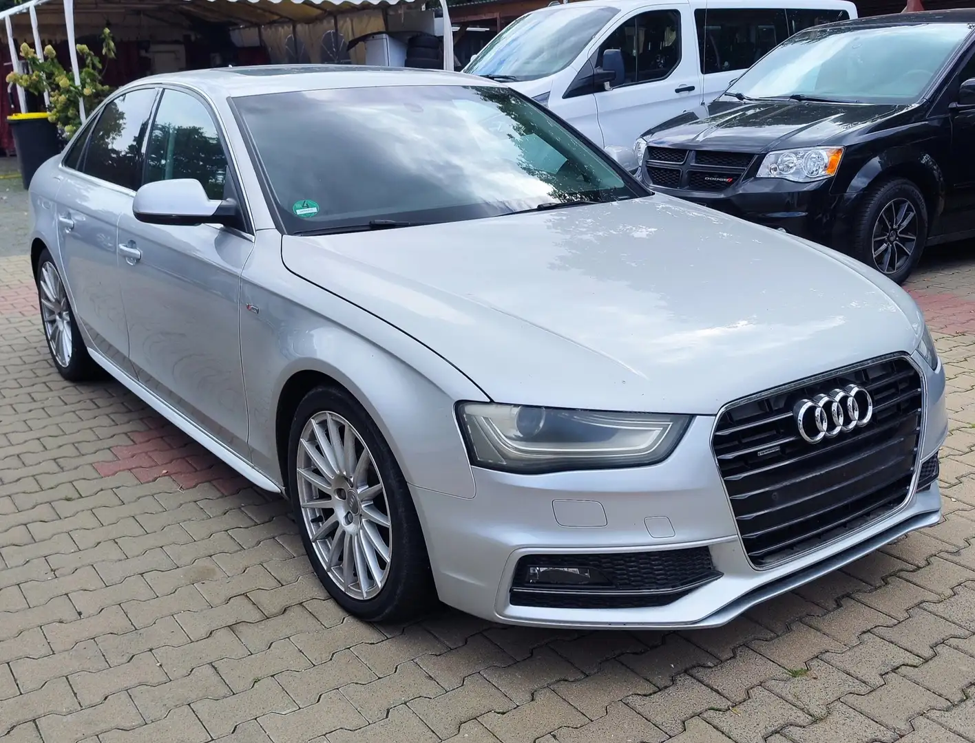 Audi A4 A4 2.0 TFSI quattro S tronic S line Sportpaket Silber - 1