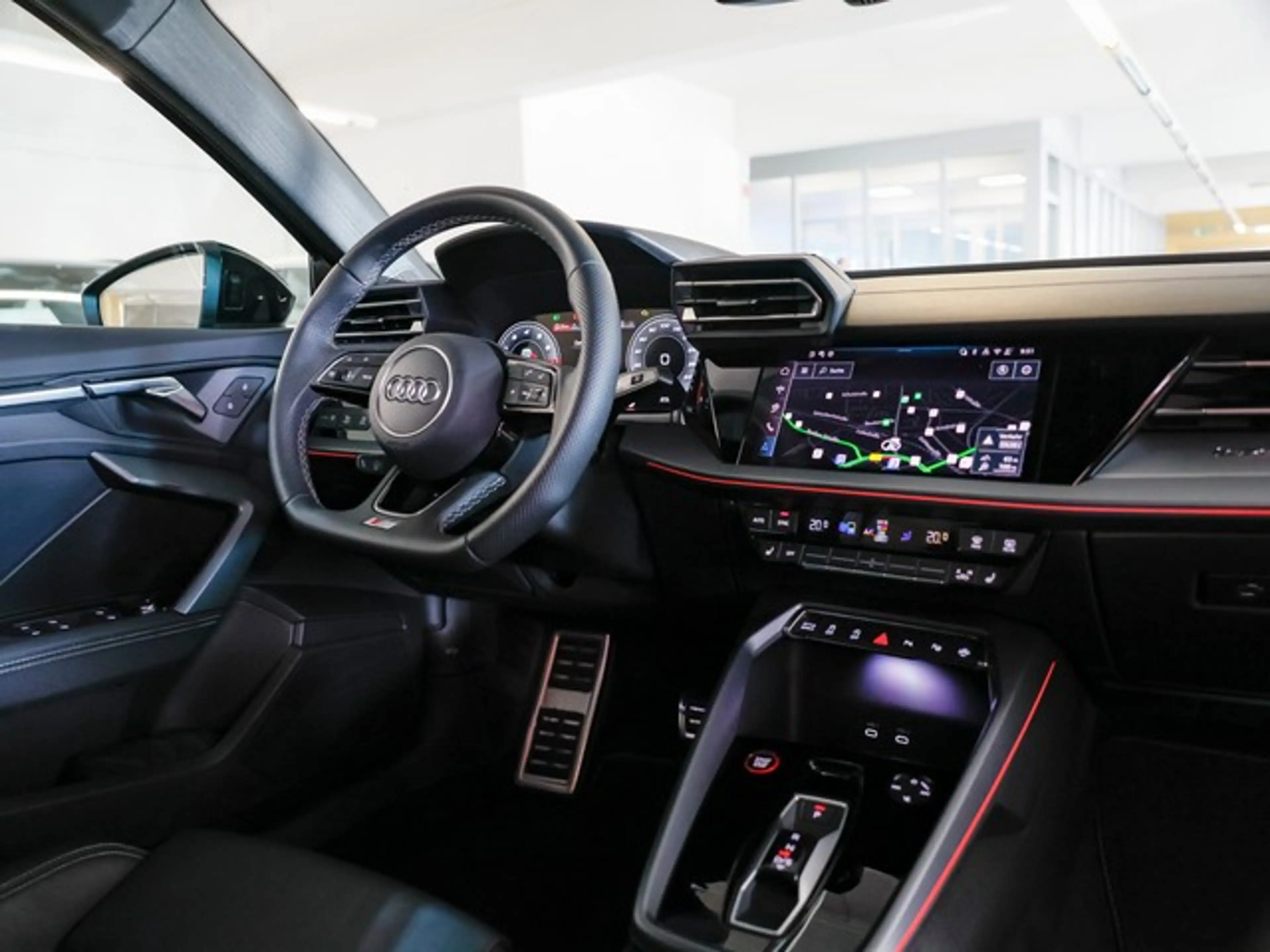 Audi S3 Sportback Akrapovic LED GRA SHZ Navi+ Kamera — photo 7